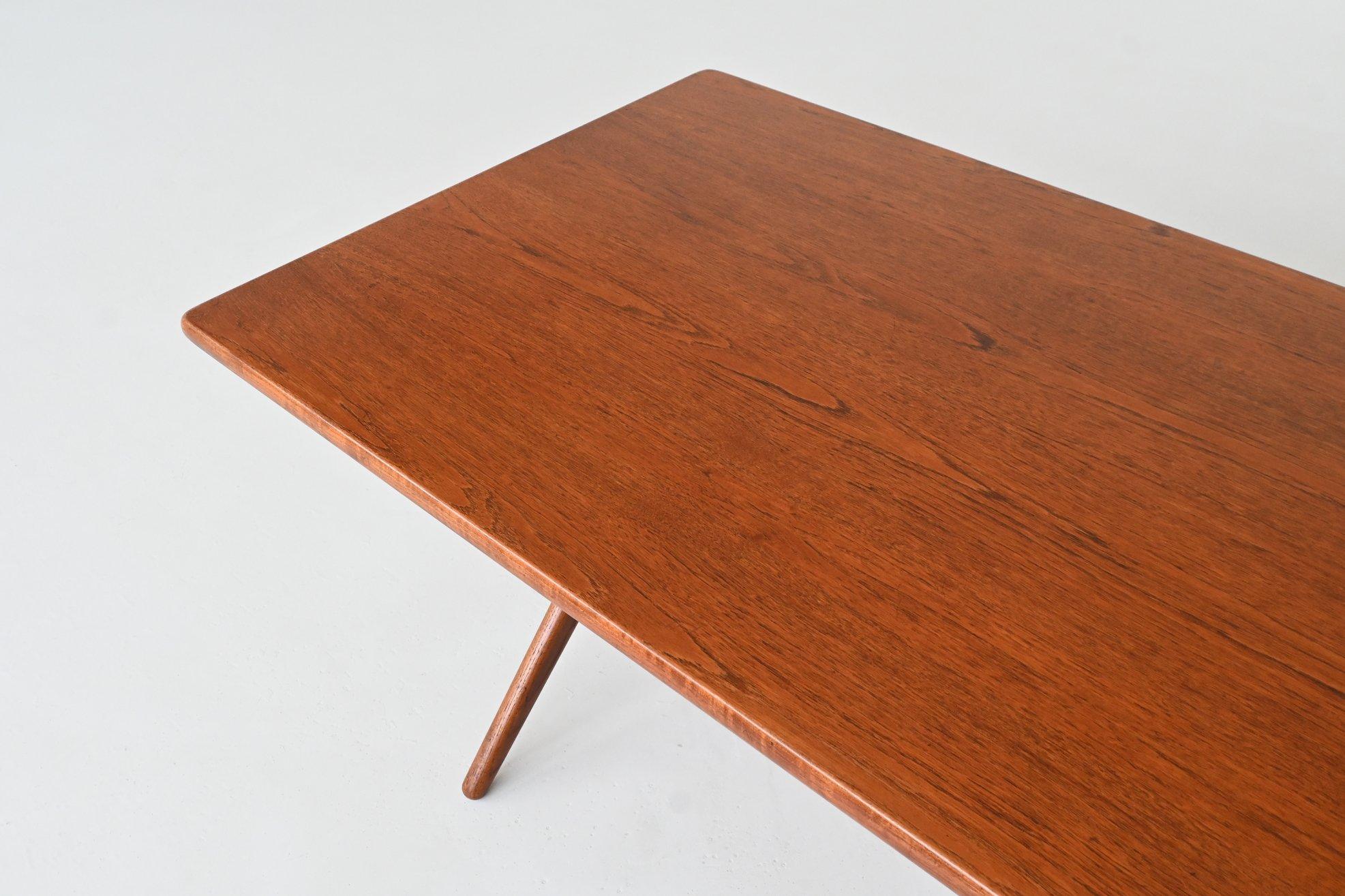 Hans Wegner cross-leg AT 303 dining table Andreas Tuck Denmark 1950 For Sale 9