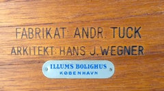 Dänischer Couchtisch aus Teakholz und Messing mit X-Fuß von Hans Wegner, Moderne der Mitte des Jahrhunderts