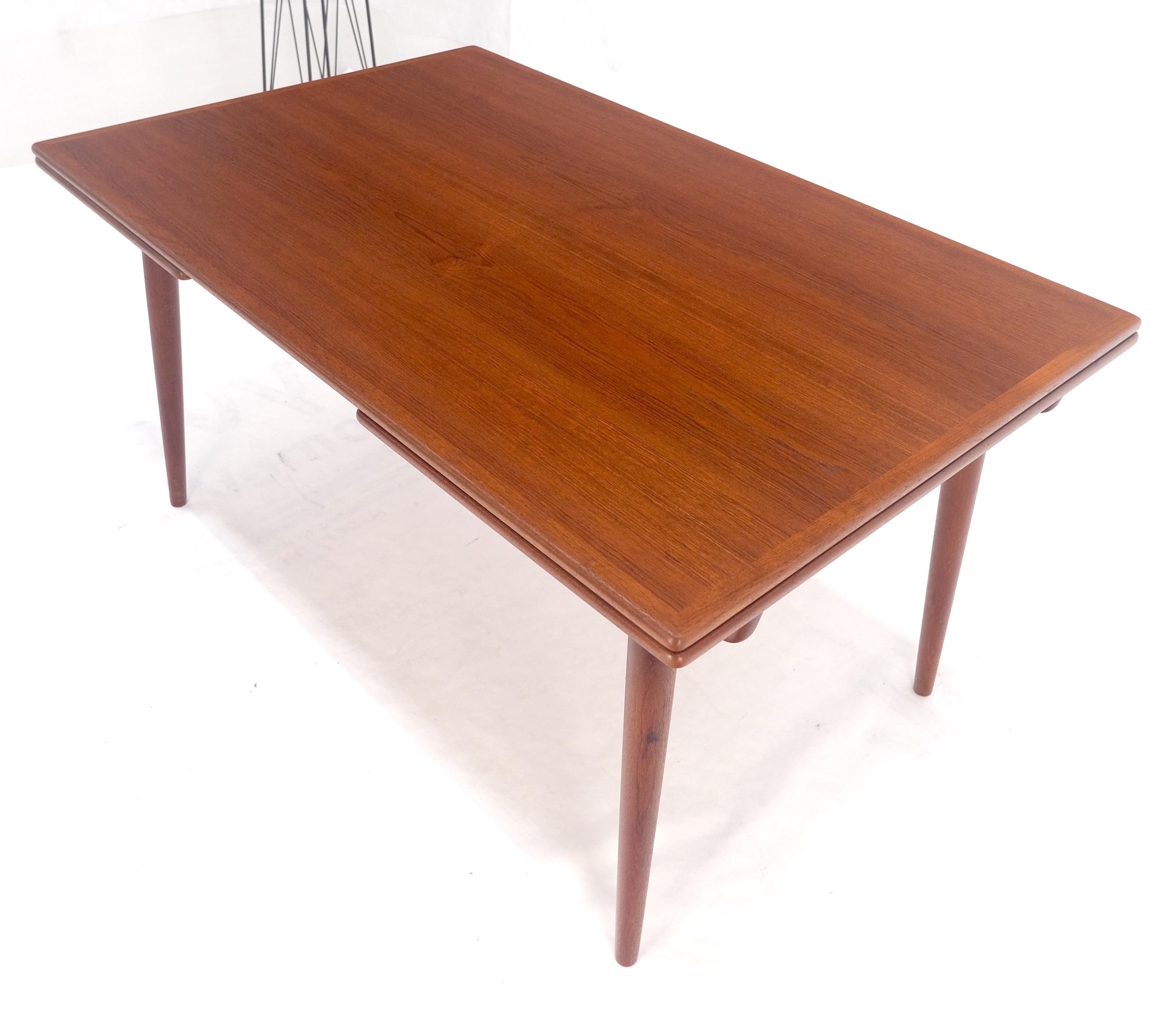 Table de salle à manger en teck réfractaire à feuilles 20