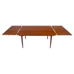 Mesa de Comedor Hans Wegner Danesa de Teca Refractaria Moderna de Mediados de Siglo 20