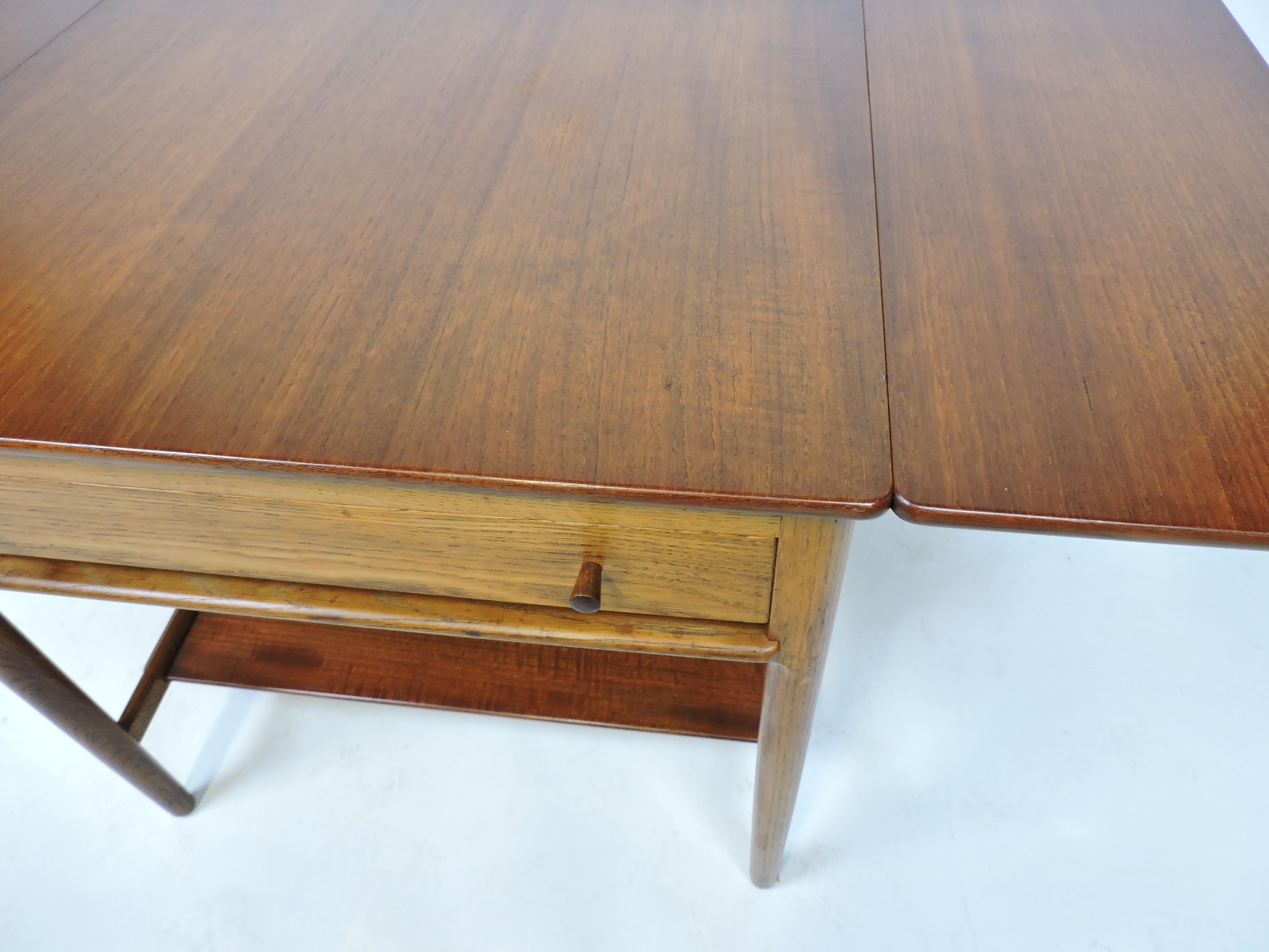 Hans Wegner Danish Modern AT-33 Teak and Oak Sewing Table for Andreas Tuck For Sale 5