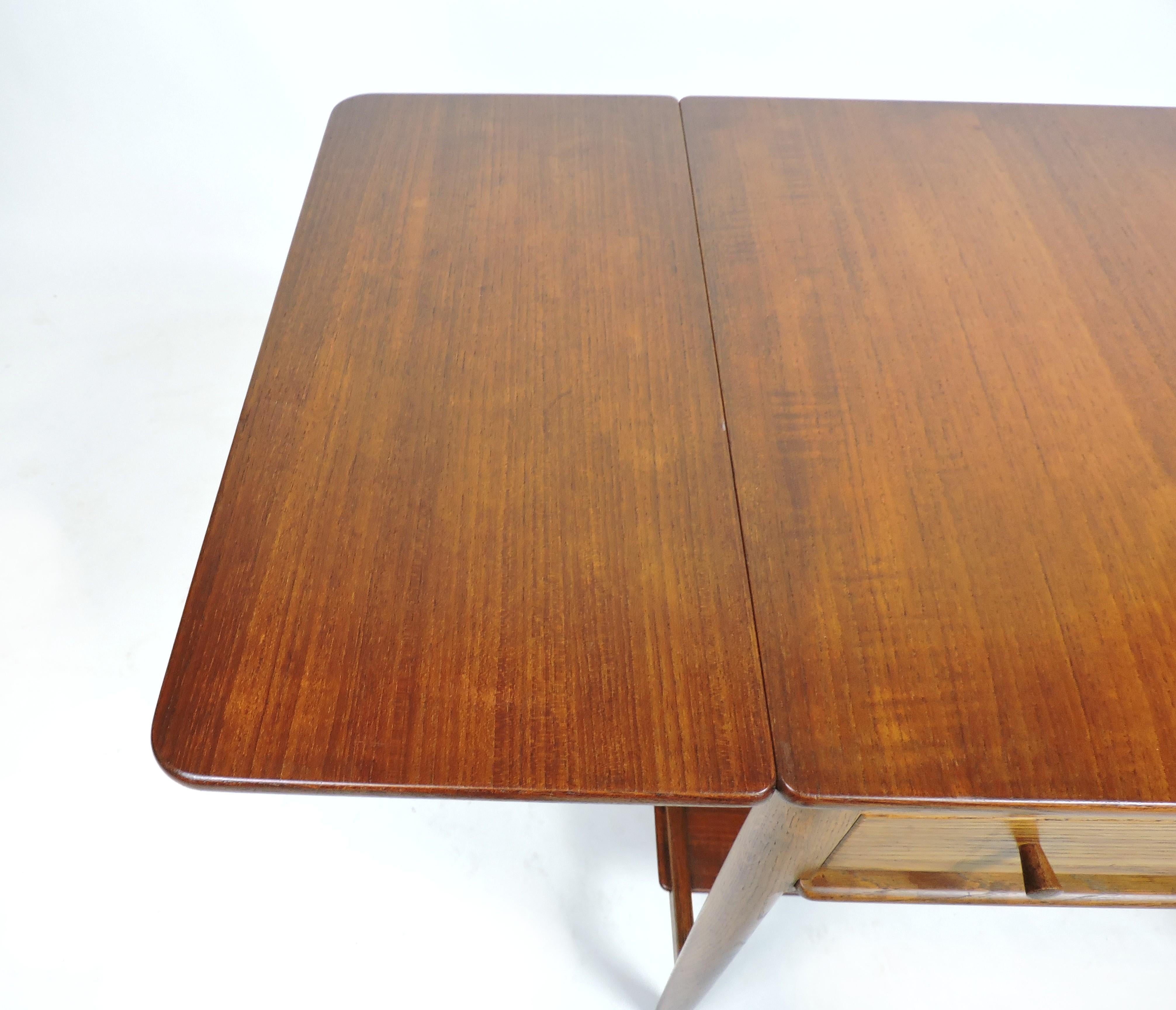 Hans Wegner Danish Modern AT-33 Teak and Oak Sewing Table for Andreas Tuck For Sale 6