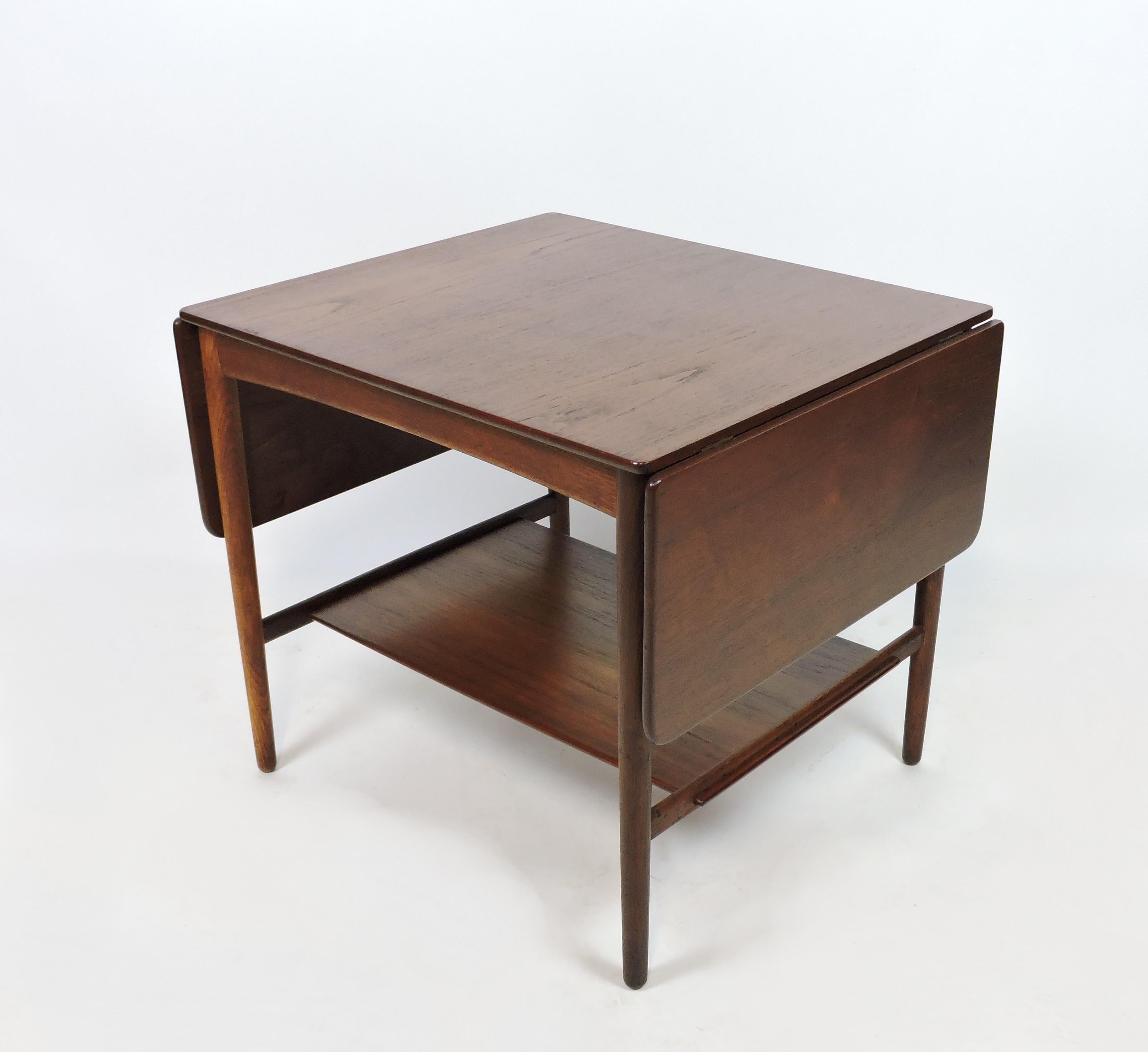 Hans Wegner Danish Modern Teak & Oak Drop Leaf End Table for Andreas Tuck For Sale 9