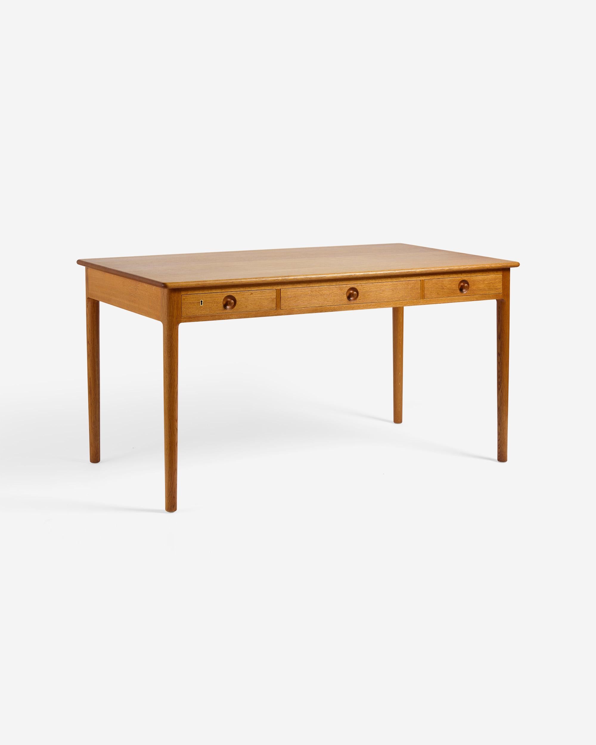 Scandinavian Modern Hans Wegner Danish Oak PP-305 Desk, 1953 For Sale