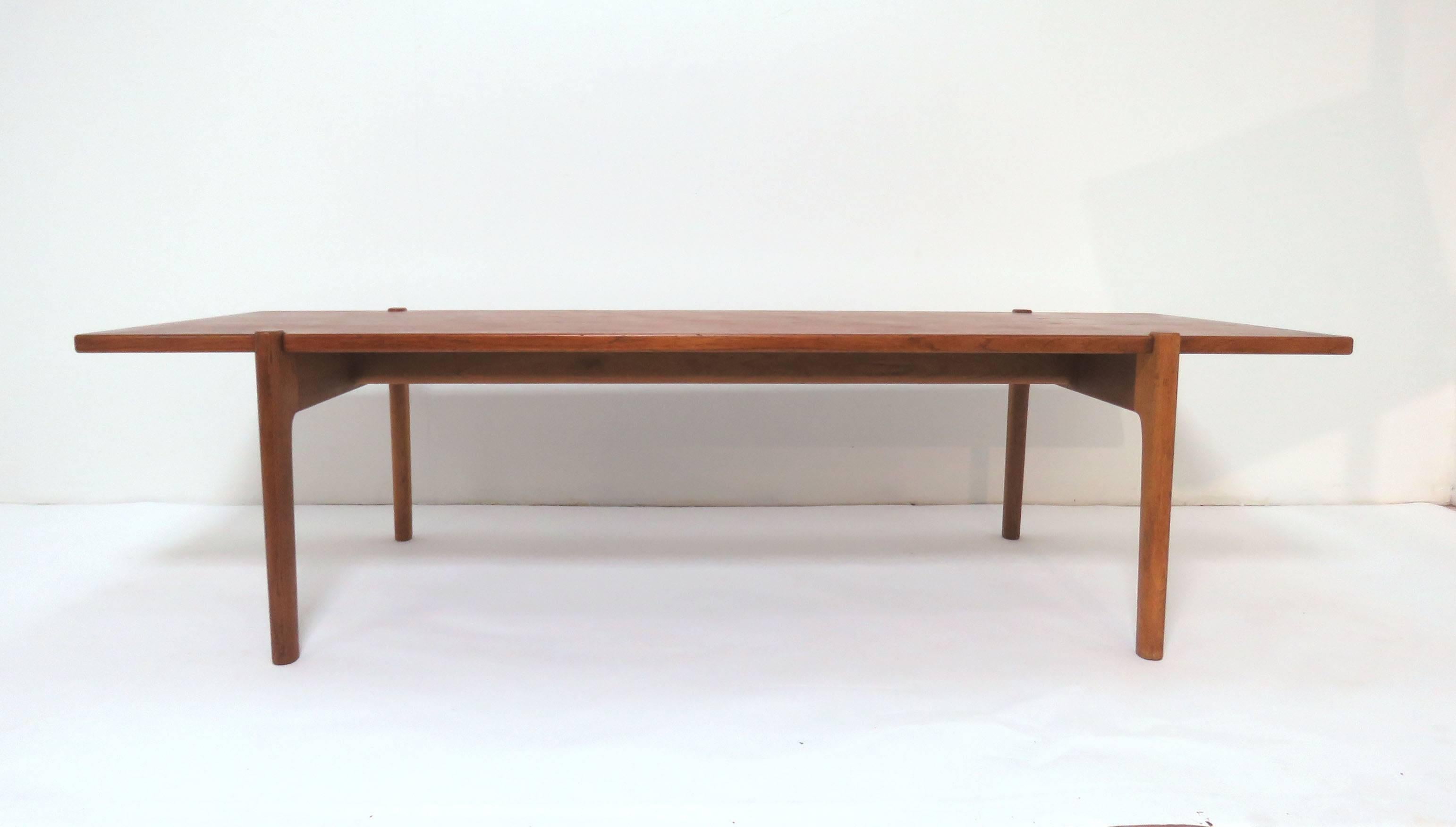Hans Wegner Danish Teak Reversible Flip Top Coffee Table for Johannes Hansen 5