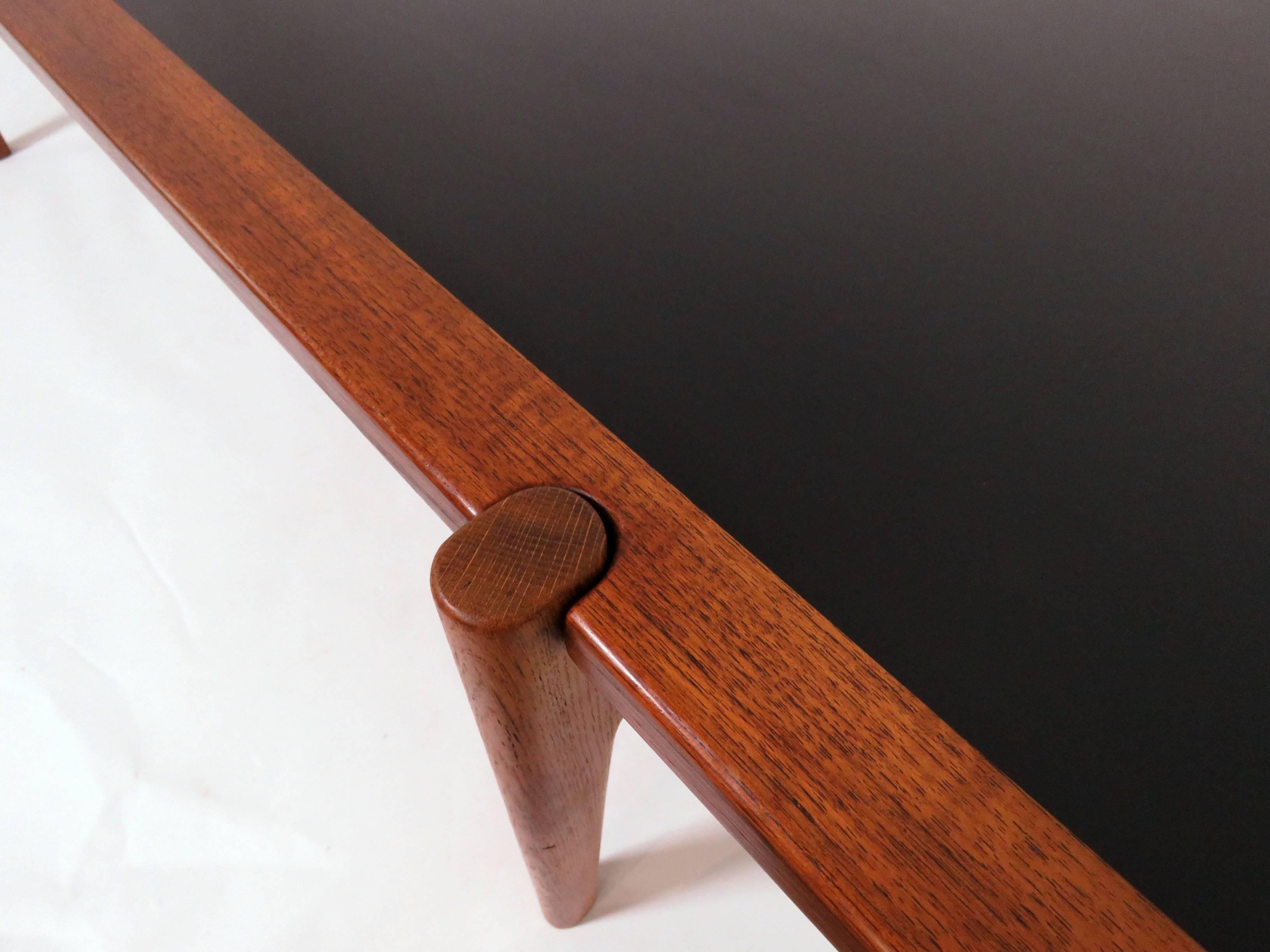 Laminate Hans Wegner Danish Teak Reversible Flip Top Coffee Table for Johannes Hansen