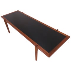 Hans Wegner Danish Teak Reversible Flip Top Coffee Table pour Johannes Hansen