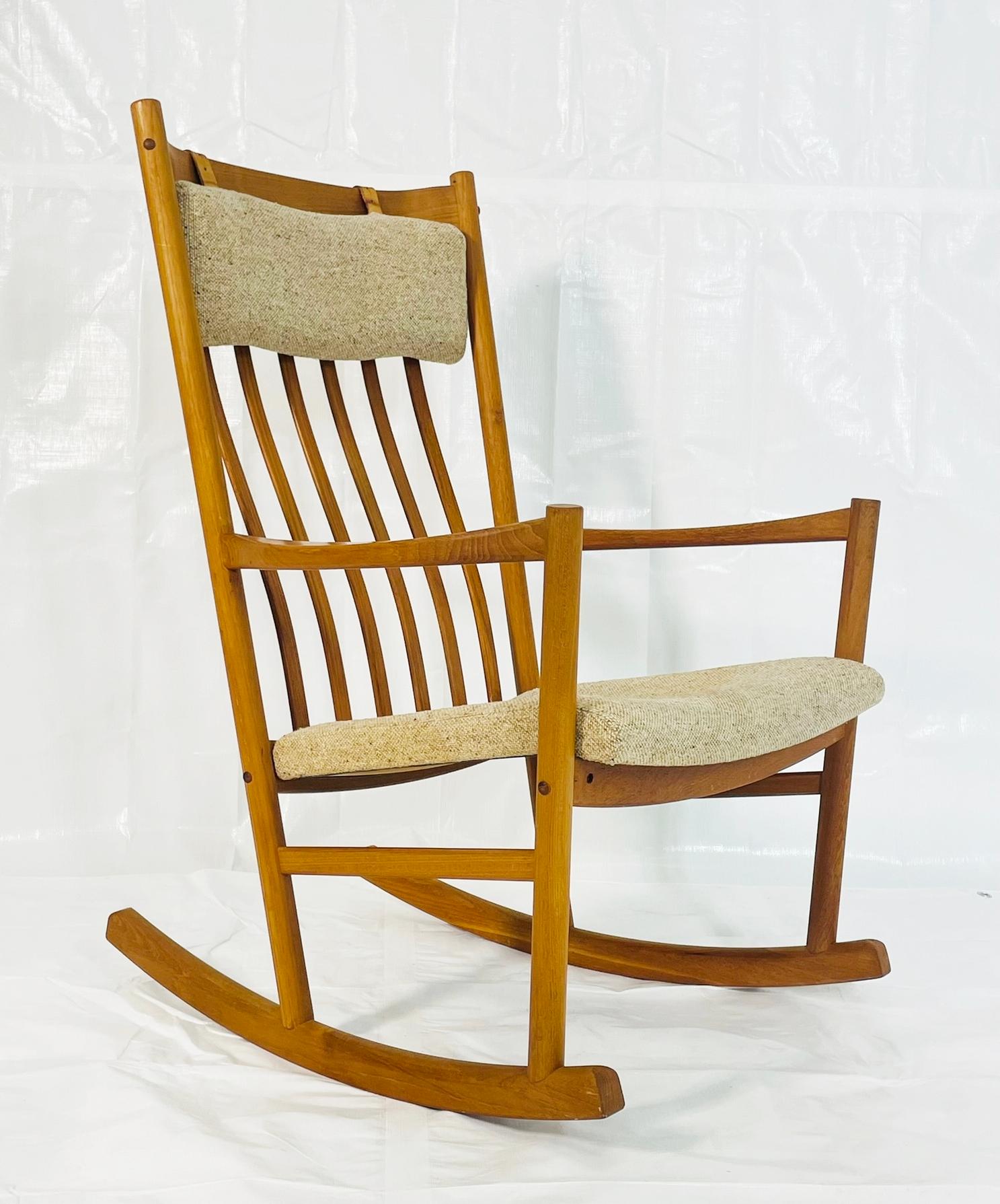 Hans Wegner Danish Teak Rocking Chair for Tarm Stole, 1960s (Handgefertigt) im Angebot