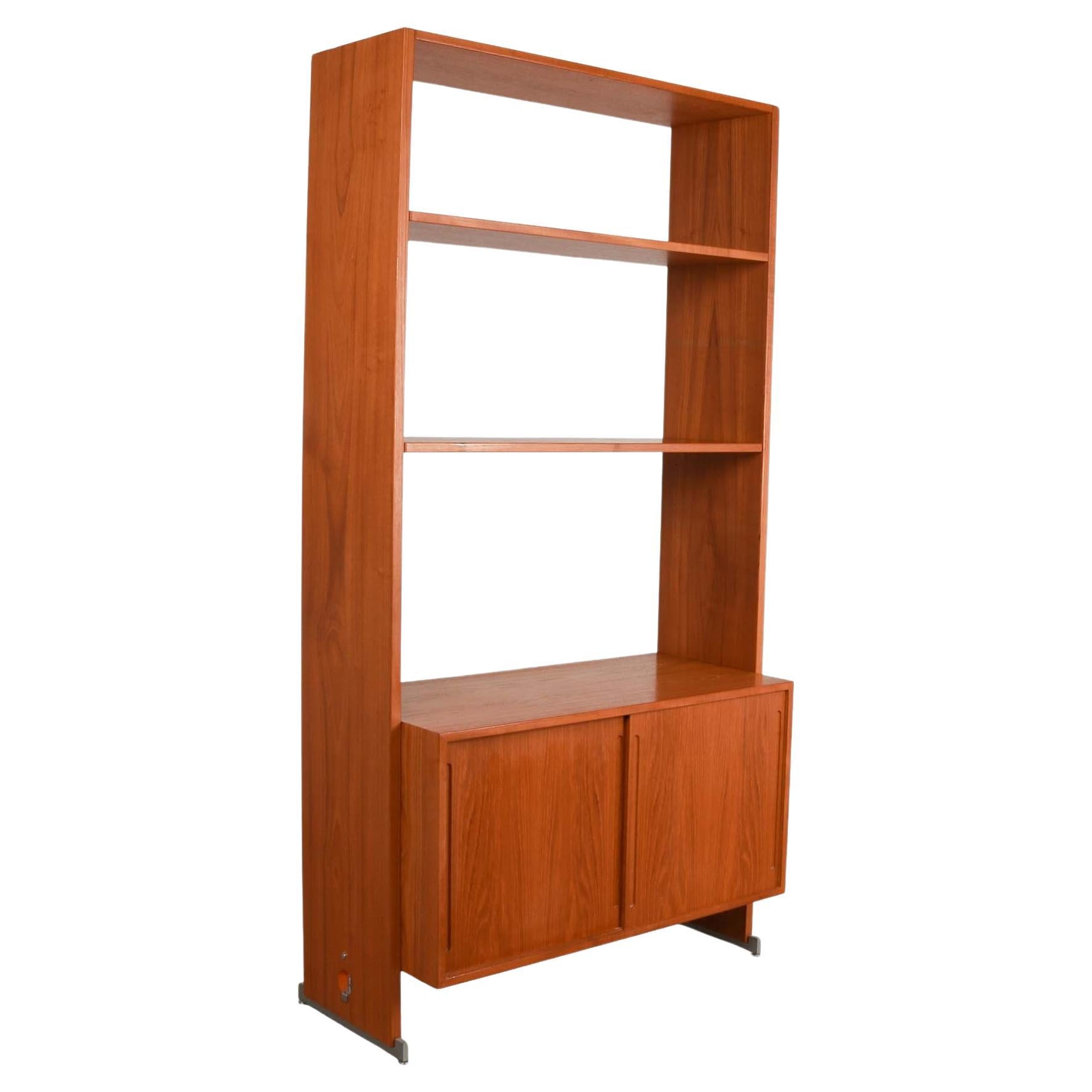 Hans Wegner Danish Teak Einzelne Säule Freistehendes Modulares Wandelement Raumteiler im Angebot