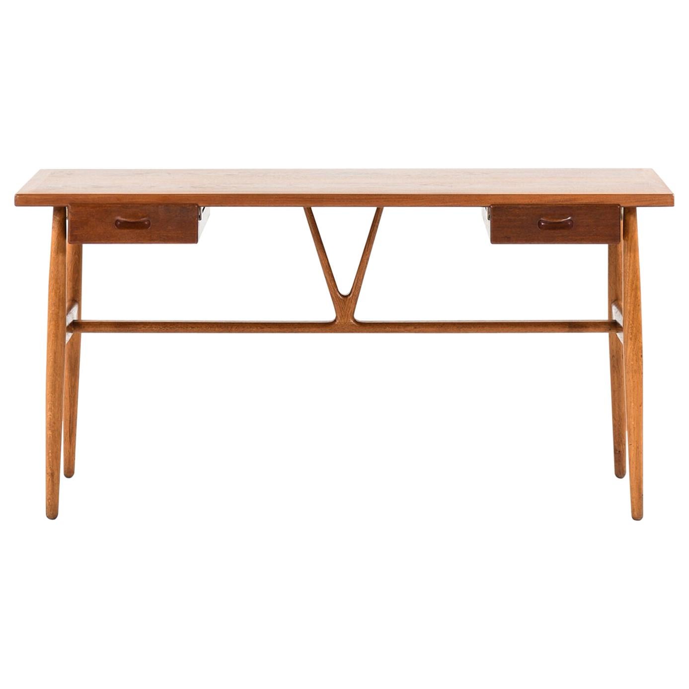 Hans Wegner Desk Model JH-563 by Cabinetmaker Johannes Hansen in Denmark