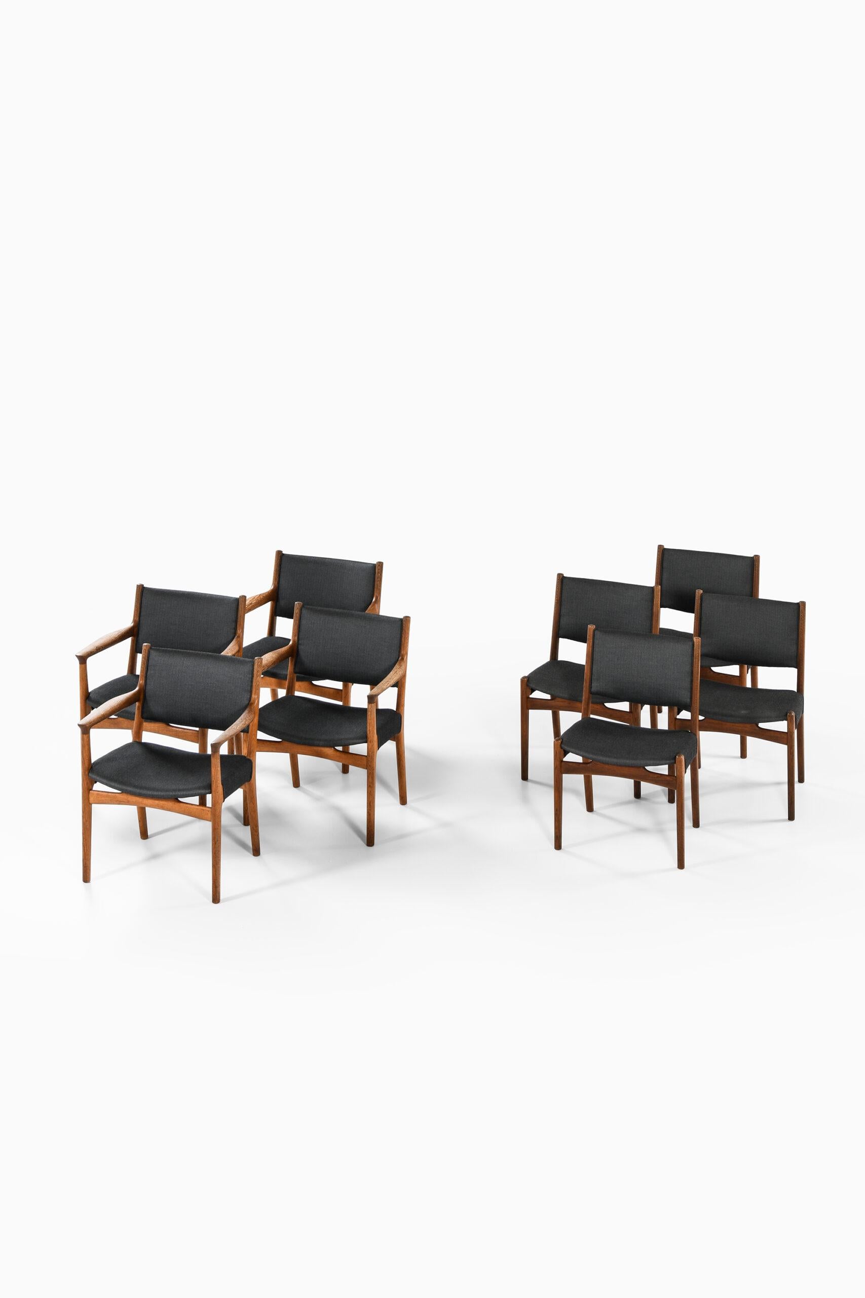 Hans Wegner Dining Chairs by Cabinetmaker Johannes Hansen in Denmark In Good Condition For Sale In Limhamn, Skåne län