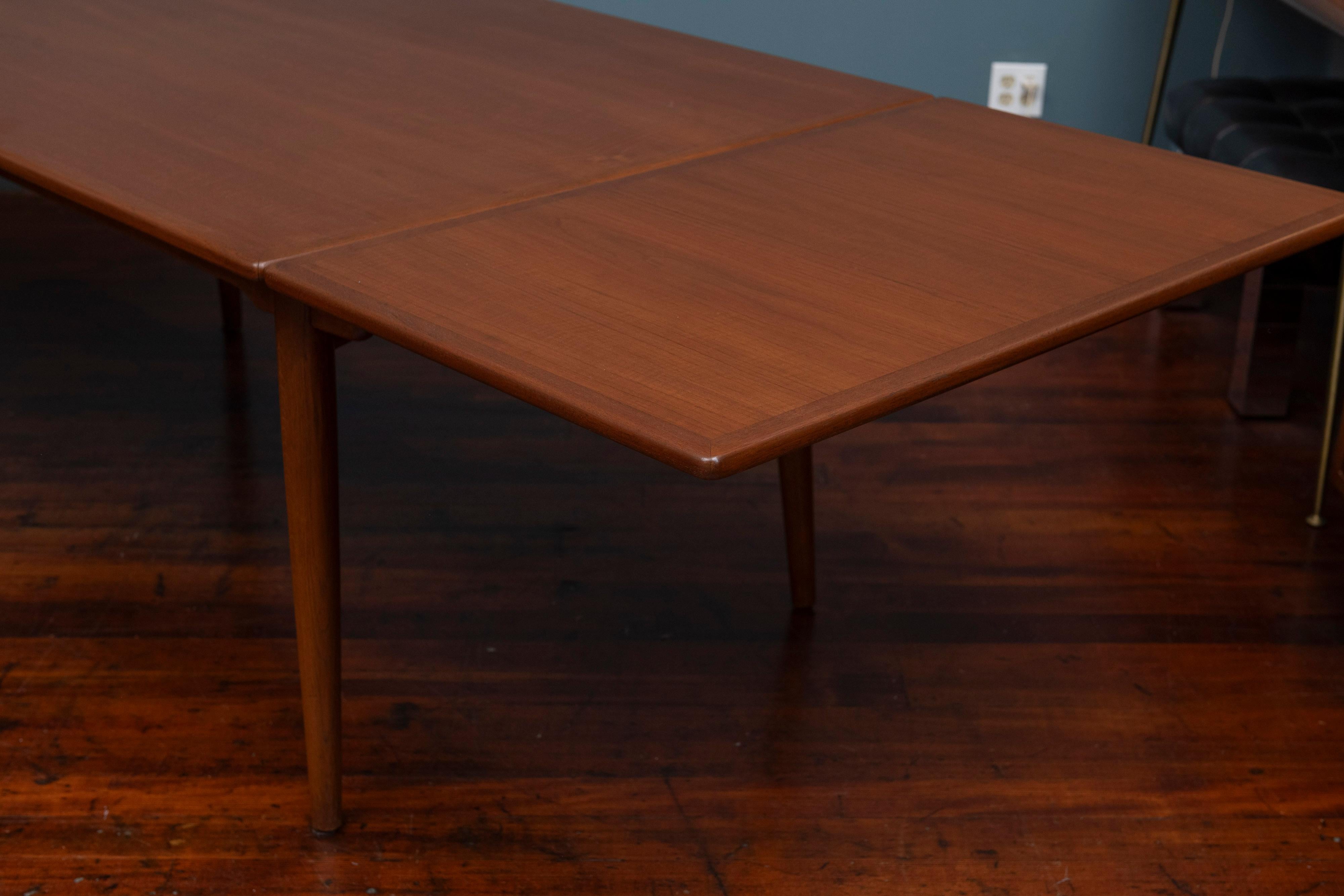 Hans Wegner Dining Table for Andreas Tuck For Sale 2