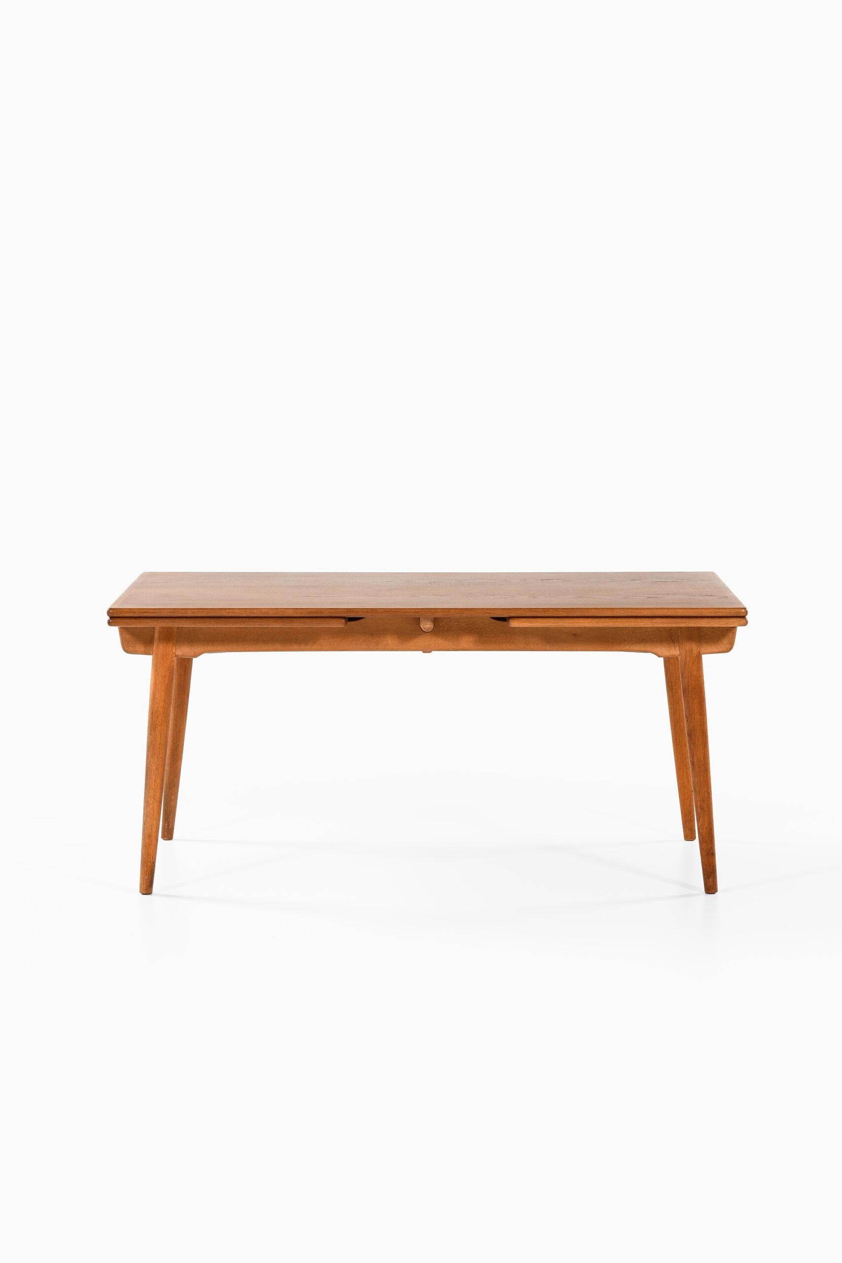 Hans Wegner Dining Table Model AT-312 Produced by Andreas Tuck in Denmark For Sale 2