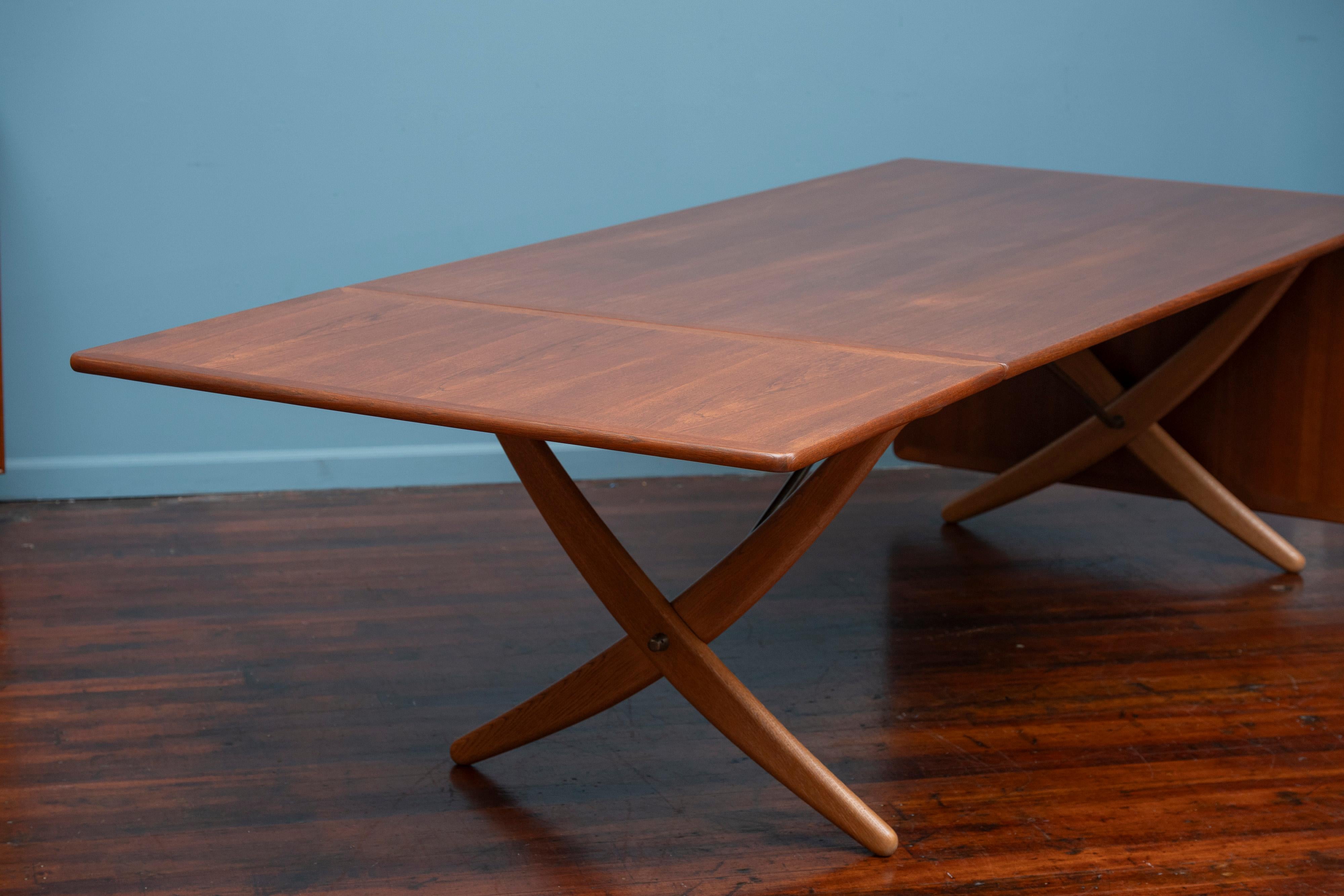 Ottone Tavolo da pranzo Hans Wegner, modello AT-314 per Andreas Tuck in vendita