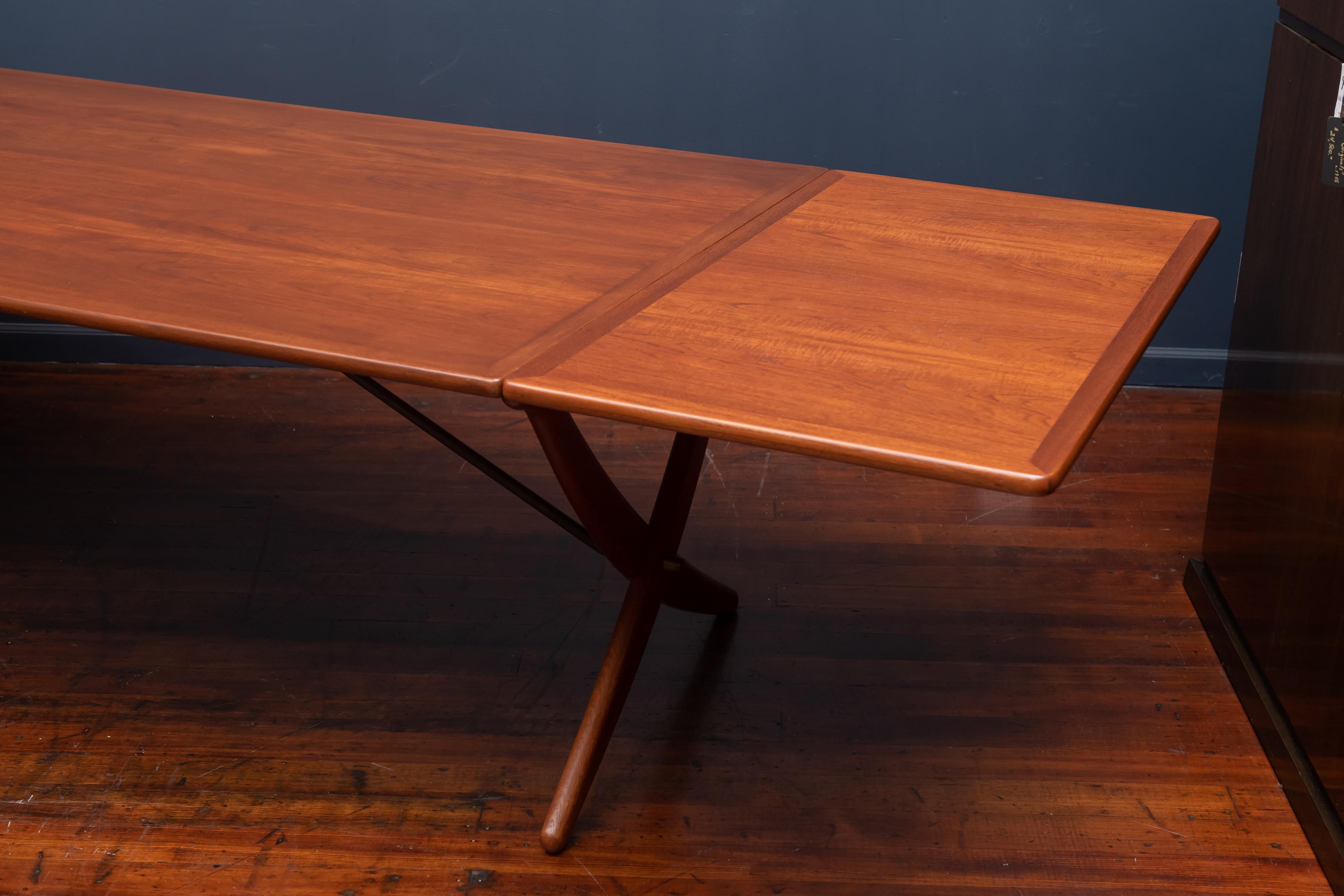 Hans Wegner Dining Table Model AT-314 In Excellent Condition In San Francisco, CA