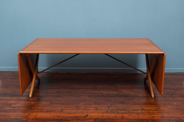 Hans Wegner Drop Leaf Dining Table for Andreas Tuck, Model AT-314 In Good Condition For Sale In San Francisco, CA