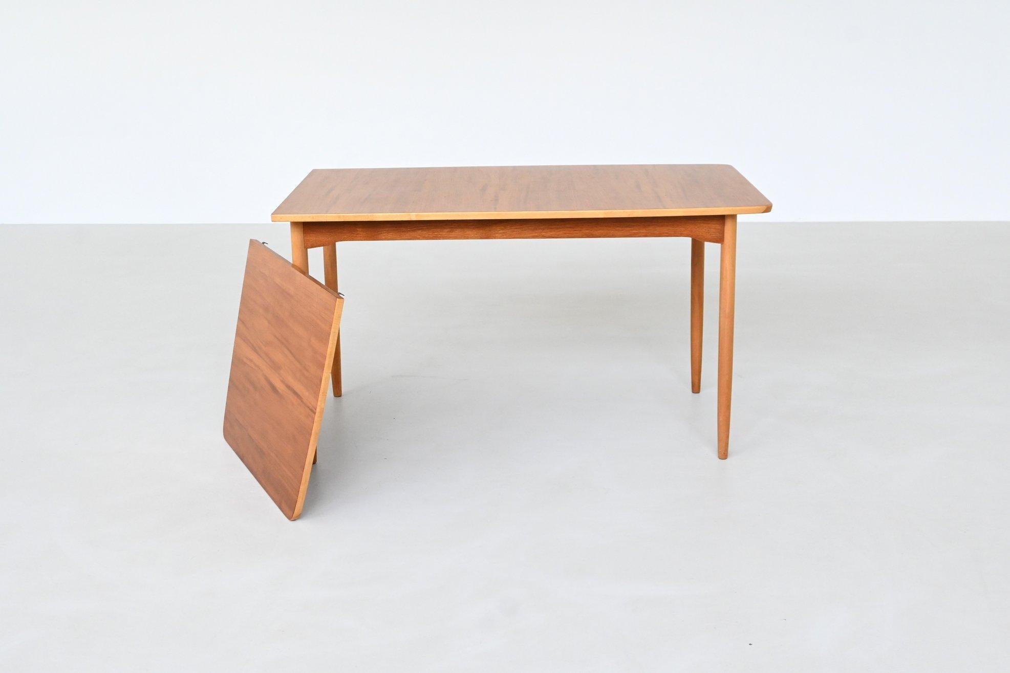 Hans Wegner drop-leaf dining table in beach and teak Denmark 1950 For Sale 10