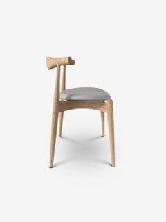 Hans Wegner Elbow Chair in Soaped Oak by Carl Hansen