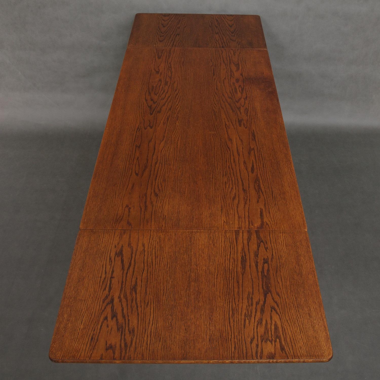 Mid-20th Century Hans Wegner ET 305 Drop Leaf Oak Desk For Sale