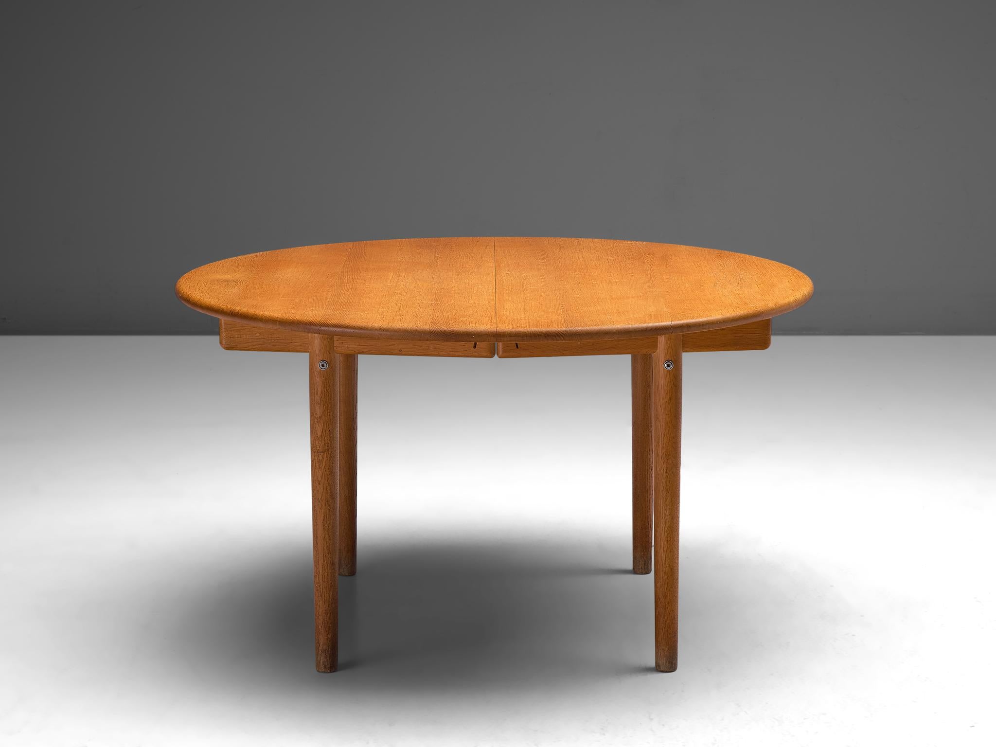Danish Hans Wegner Extendable Dining Table in Oak