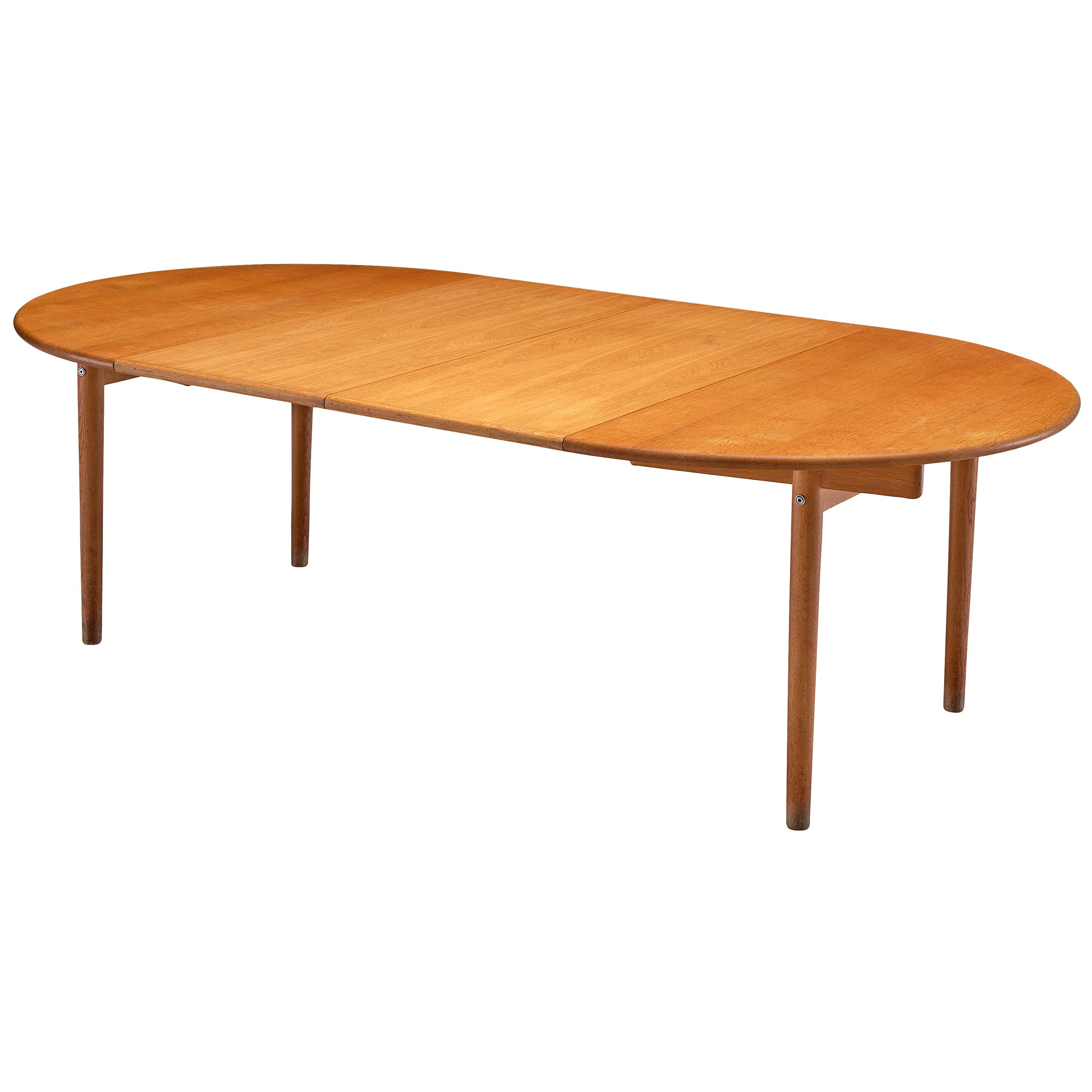 Hans Wegner Extendable Dining Table PP70 in Oak