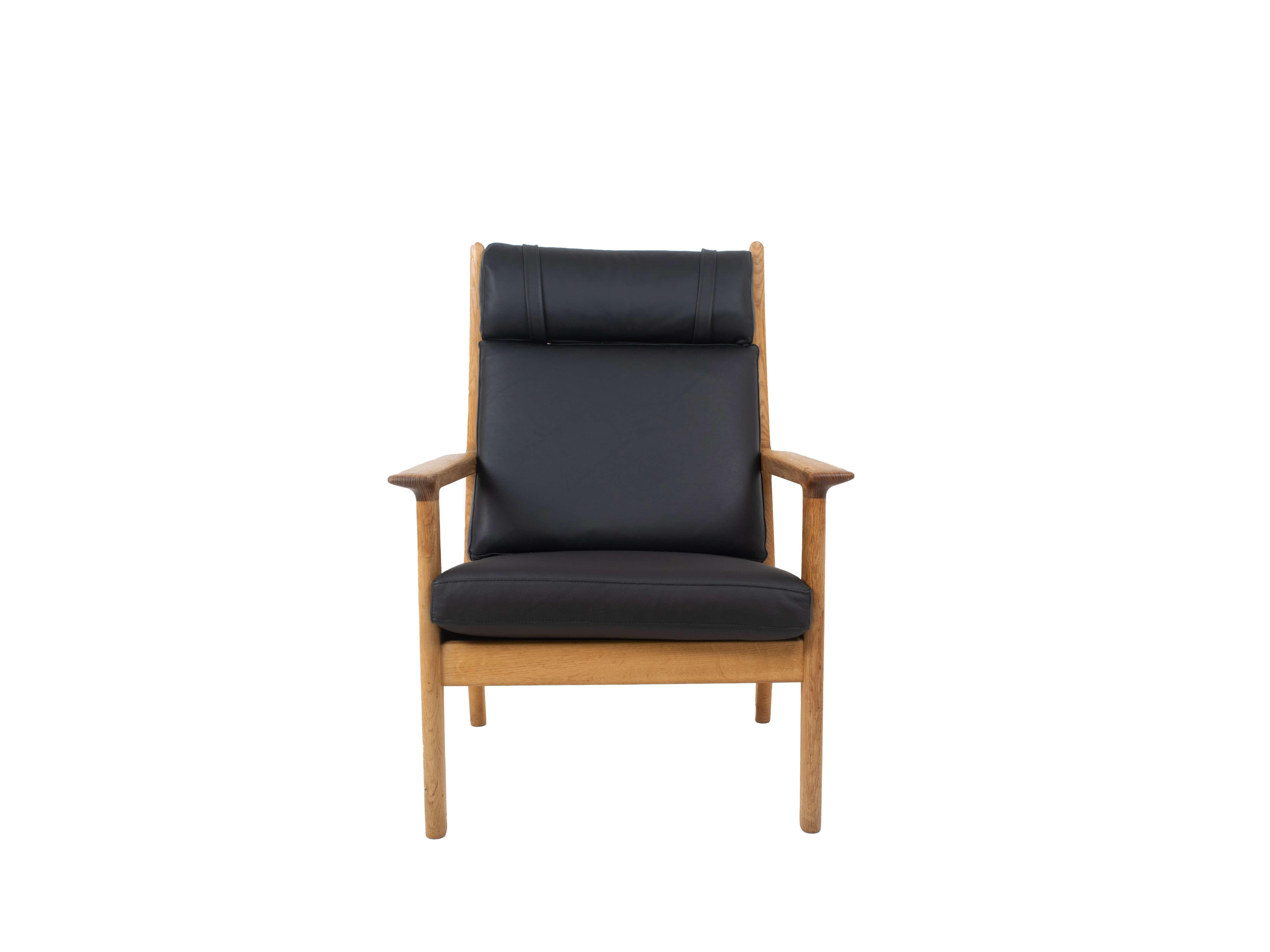 Fin du 20e siècle Fauteuil GE 265 de Hans Wegner pour GETAMA en chêne et cuir noir, 1980 en vente