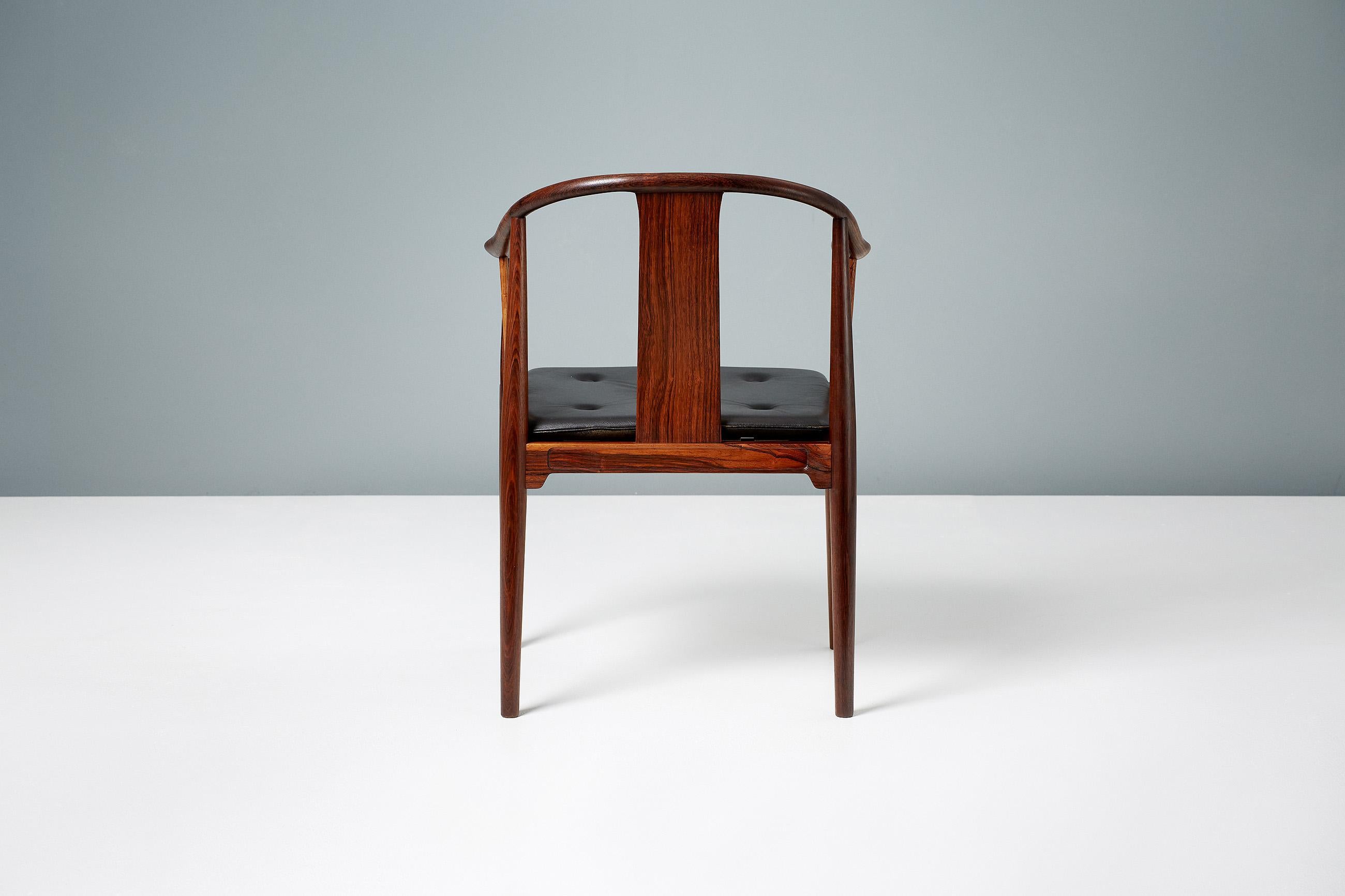 Hans Wegner FH-4283 Rosewood China Chair In Excellent Condition In London, GB