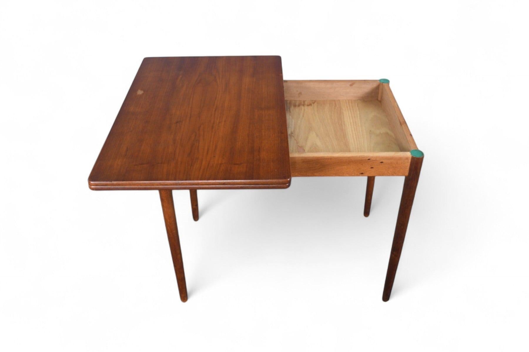 Hans Wegner Flip Top Esstisch / Schreibtisch in Teak + Eiche (Dänisch) im Angebot