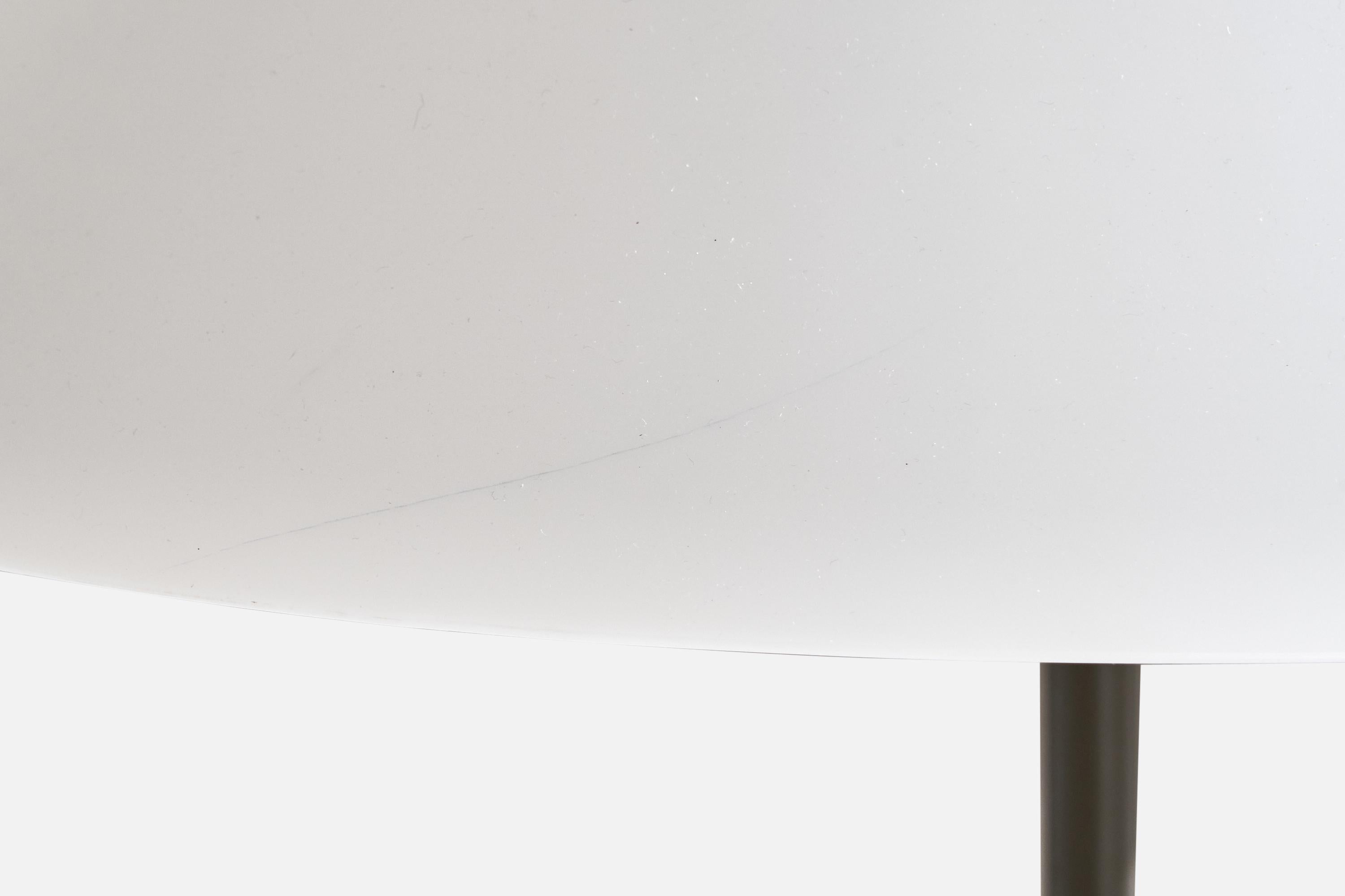 Hans Wegner, Lámpara de pie, Acero, Acrílico, Dinamarca, Años 60 en venta 2