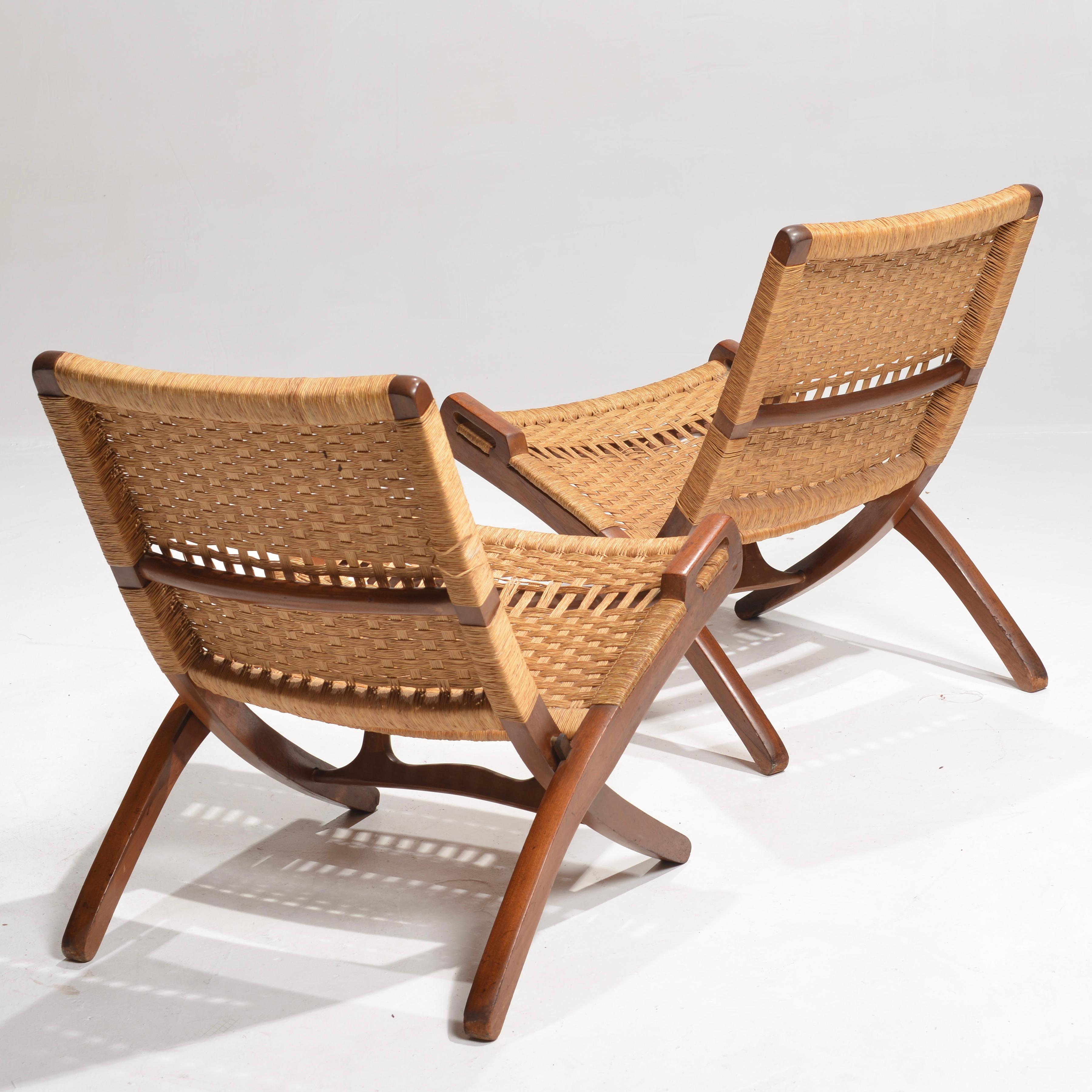 Mid-Century Modern Hans Wegner Folding Rope Chair