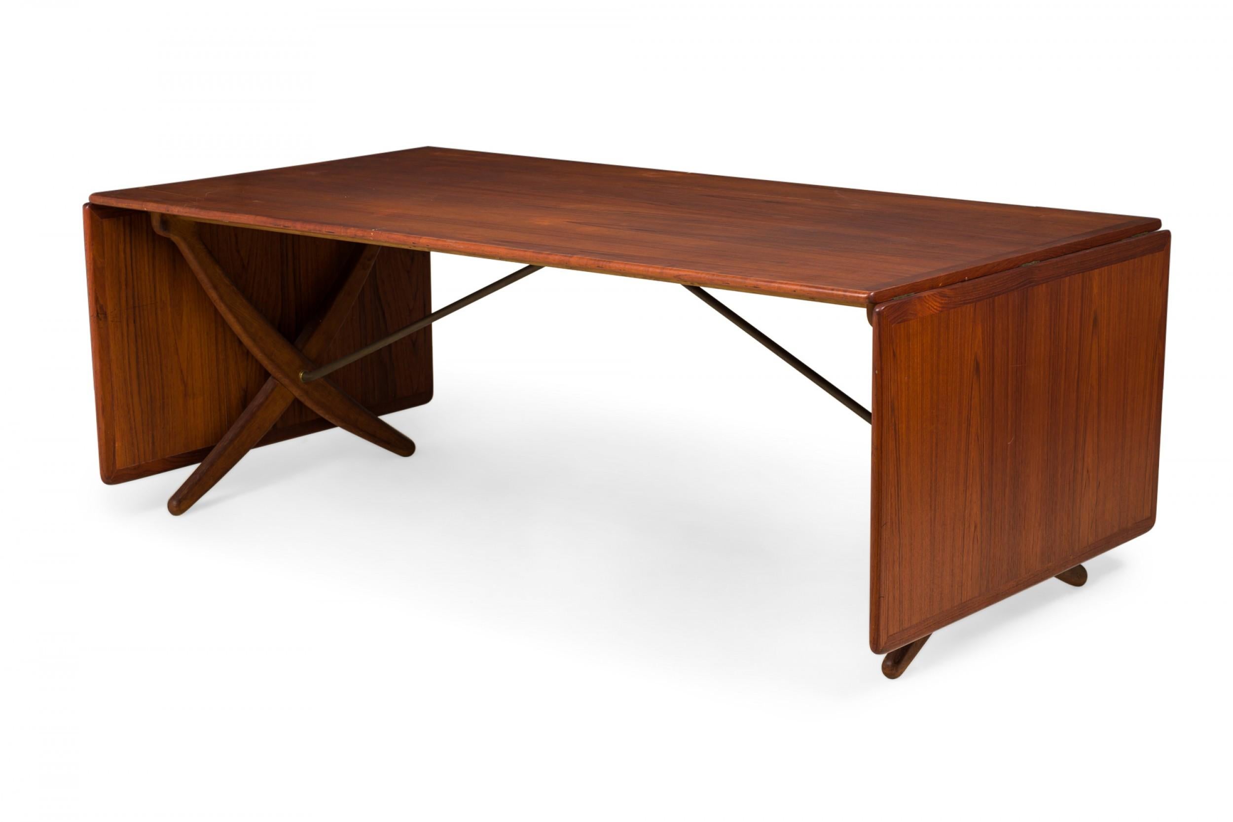 20th Century Hans Wegner for Andreas Tuck American Mid-Century Drop Leaf Teak Dining Table For Sale