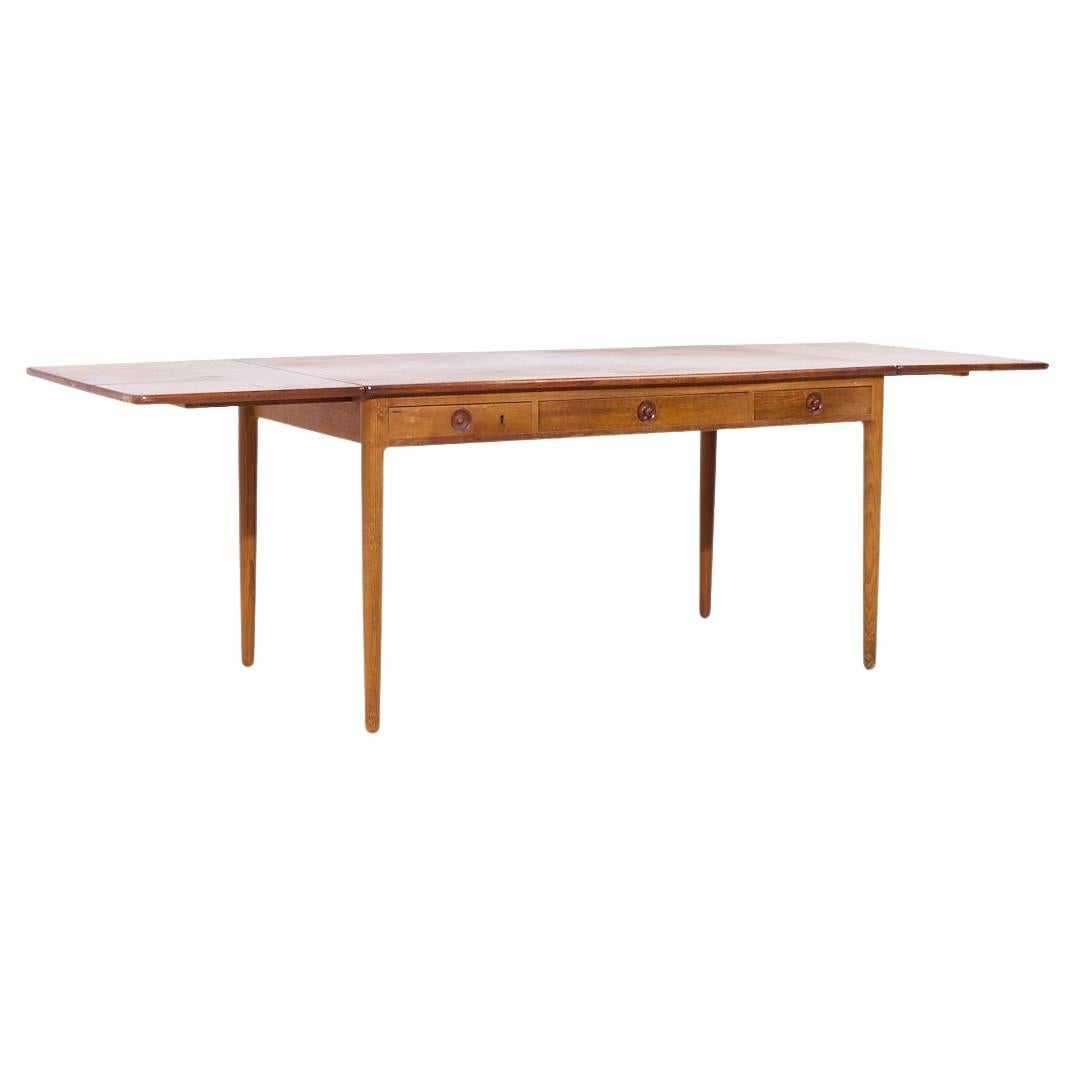 Bureau d'appoint danois du milieu du siècle dernier en teck, Hans Wegner pour Andreas Tuck AT-305