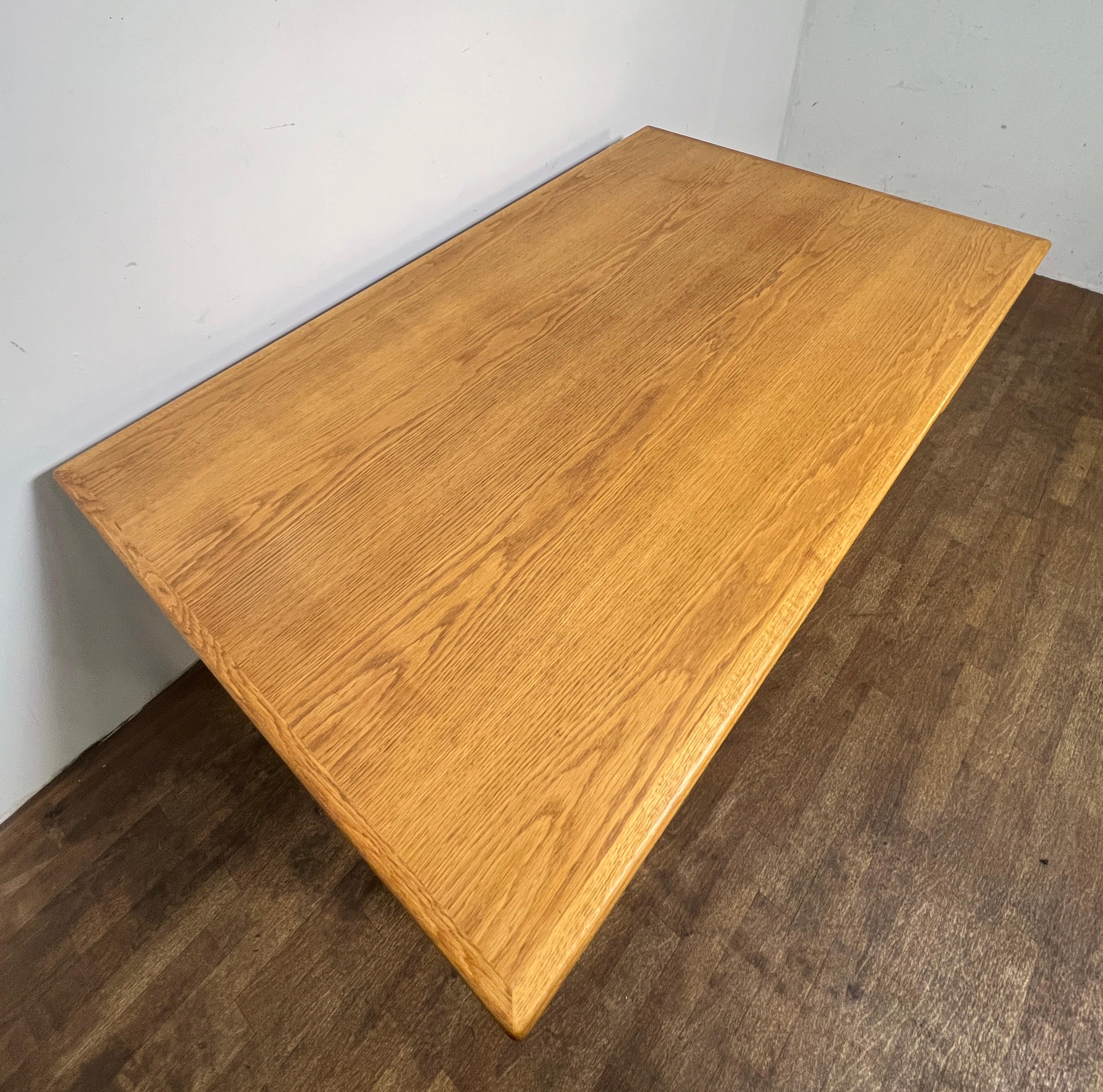 Hans Wegner para Andreas Tuck AT312 Mesa de comedor de roble, Dinamarca Circa 1960s Escandinavo moderno en venta