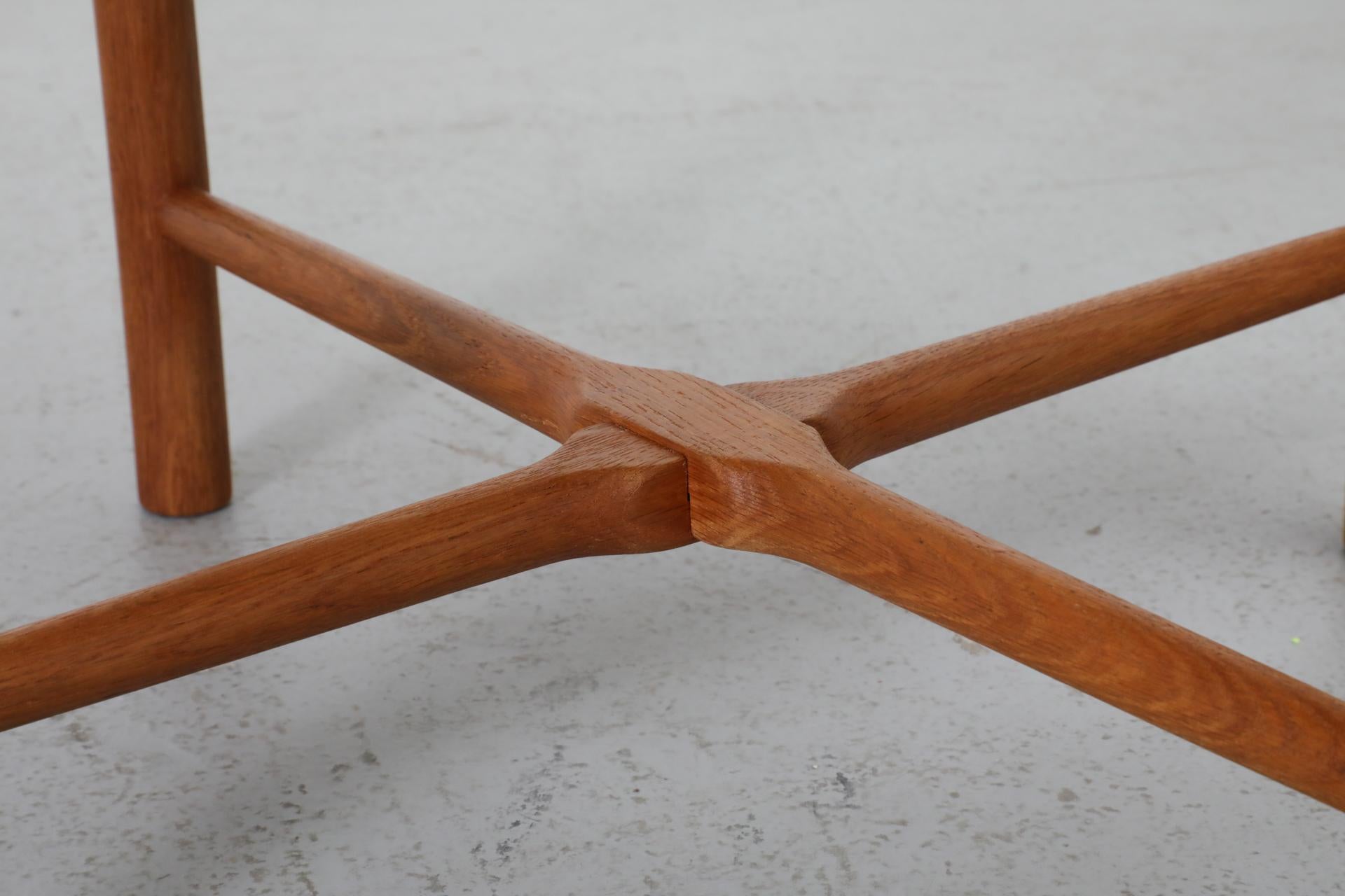Hans Wegner pour Andreas Tuck Table à plateau en chêne AT35 en vente 9