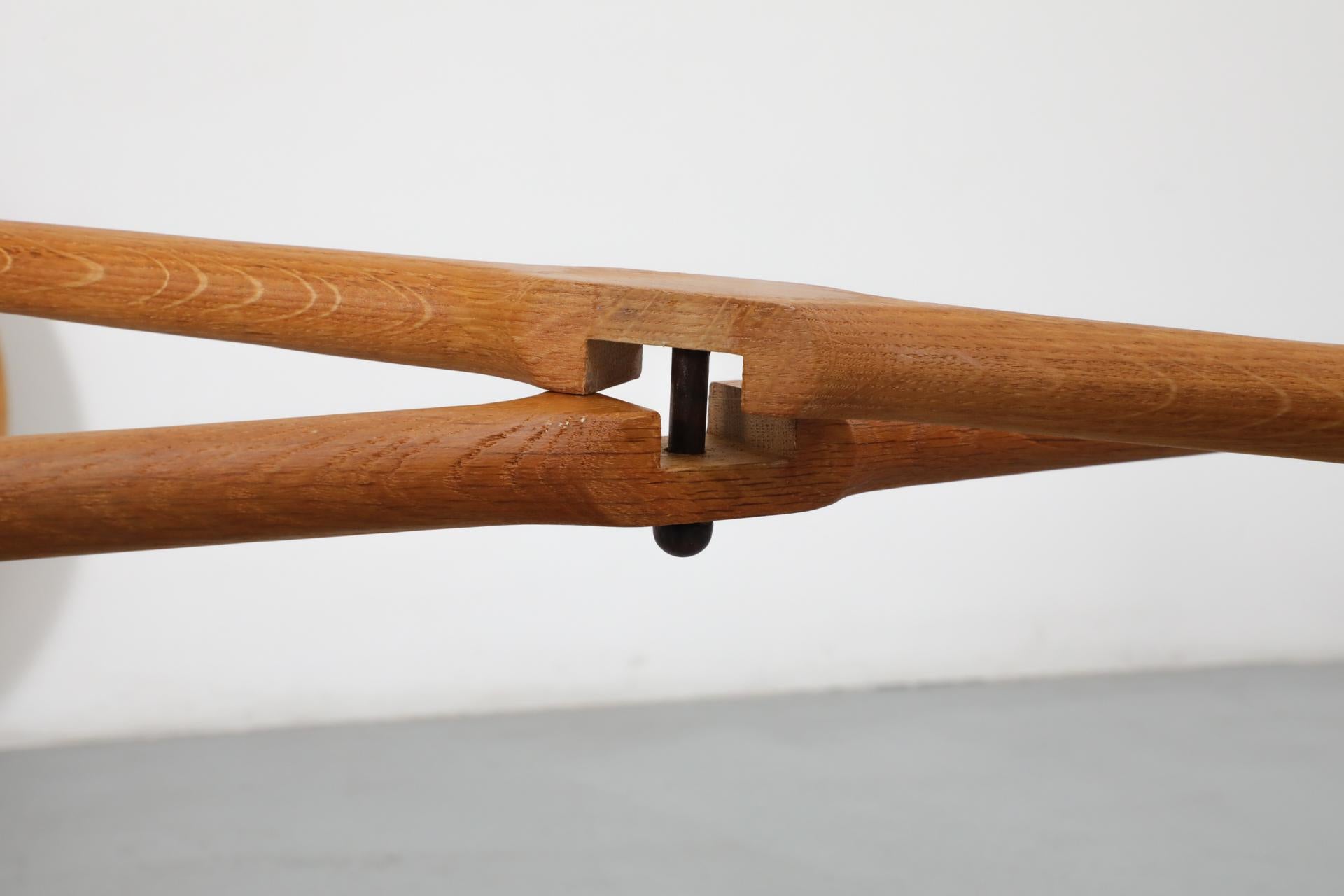 Hans Wegner pour Andreas Tuck Table à plateau en chêne AT35 en vente 11