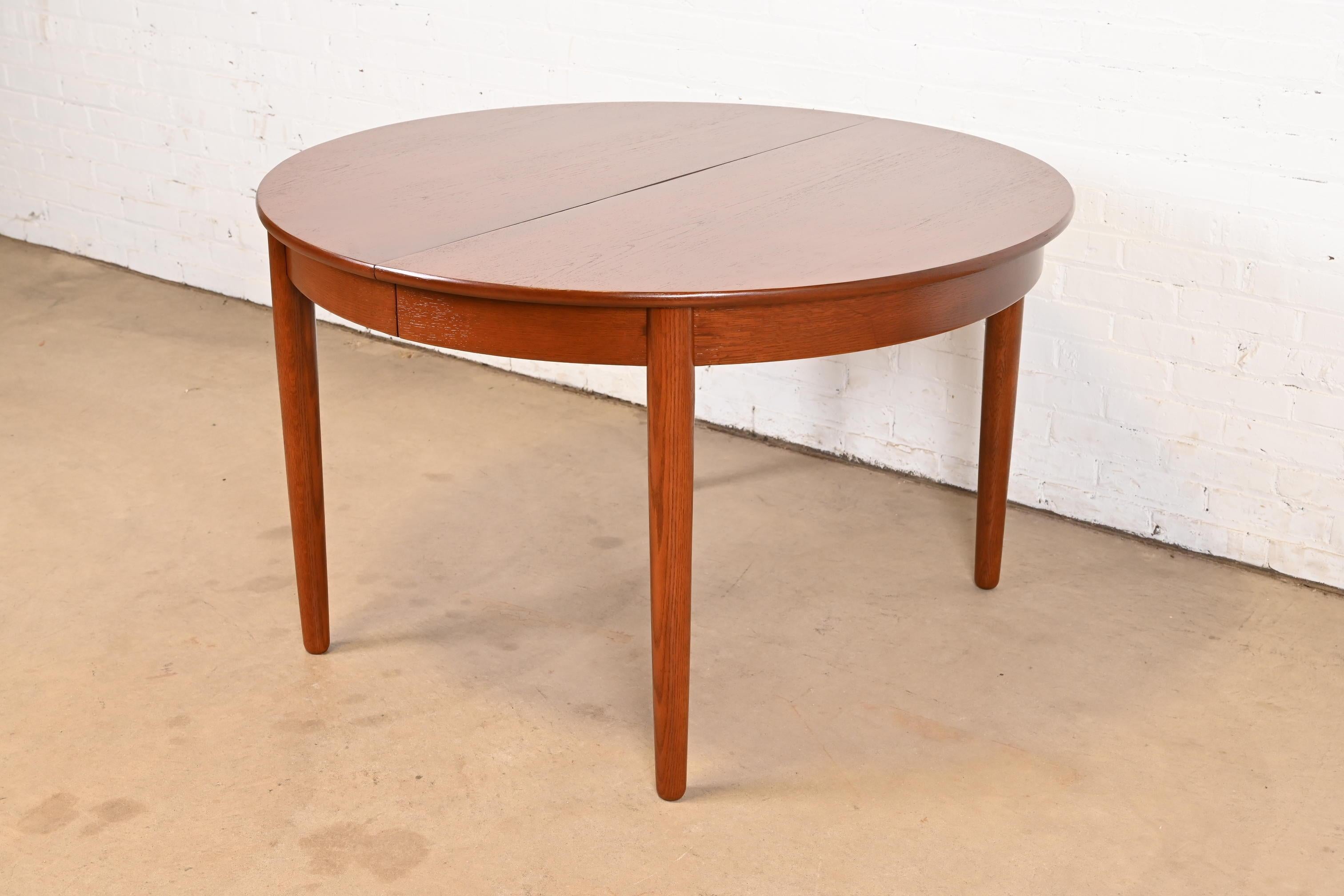 Table de salle à manger à rallonge moderne danoise en teck Hans Wegner pour Andreas Tuck en vente 2