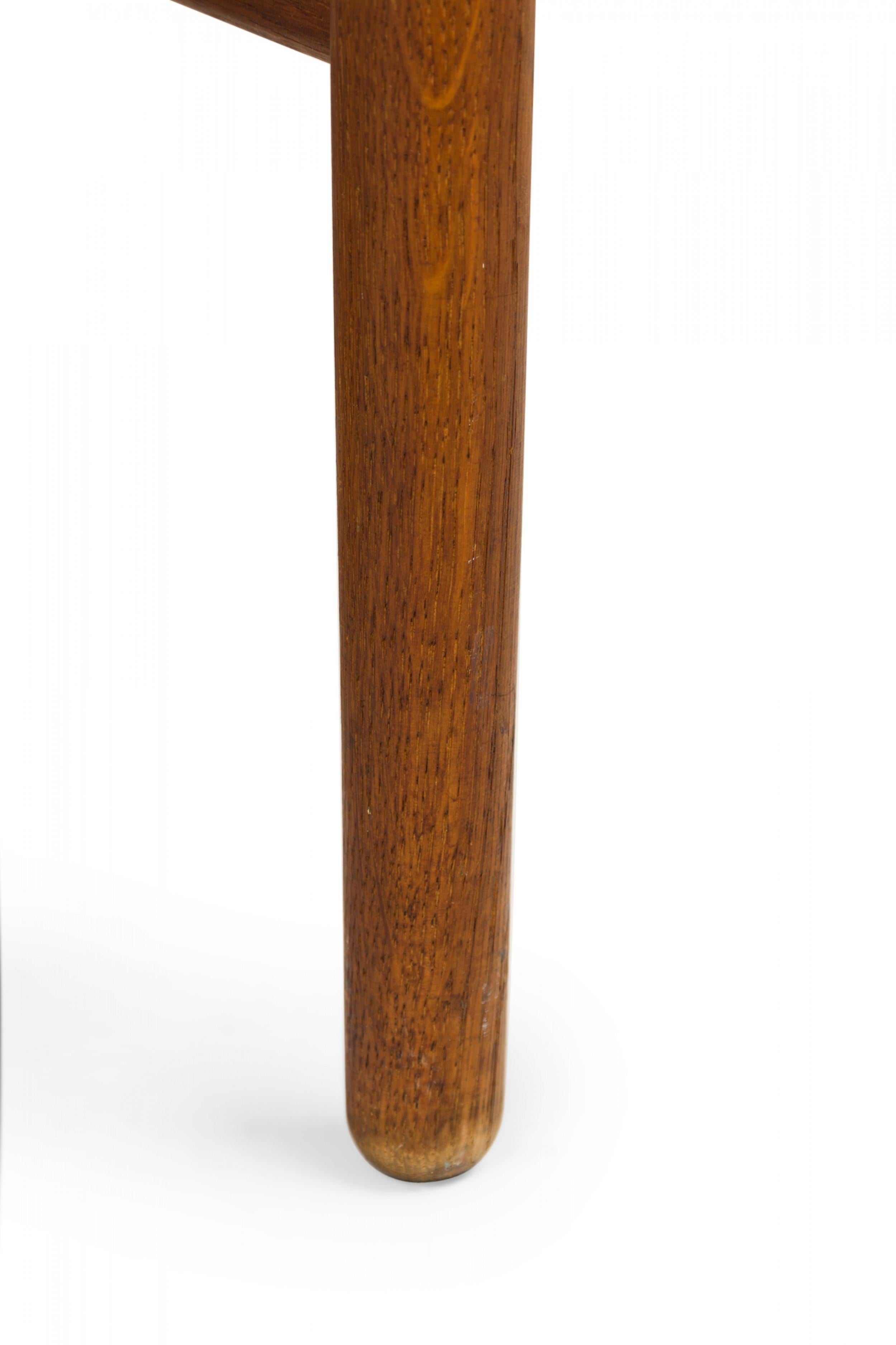 Hans Wegner for Andreas Tuck Table d'appoint en bois du milieu du siècle, à abattant en vente 4
