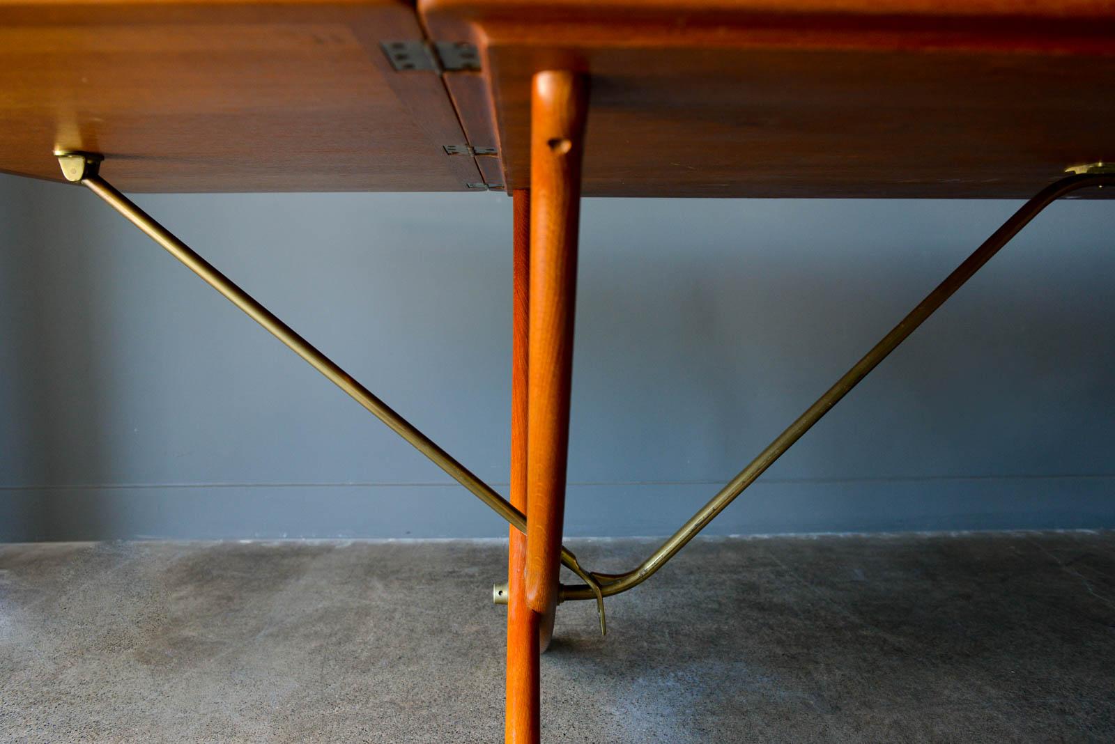 Hans Wegner for Andreas Tuck Model AT-304 Dining Table, circa 1955 2