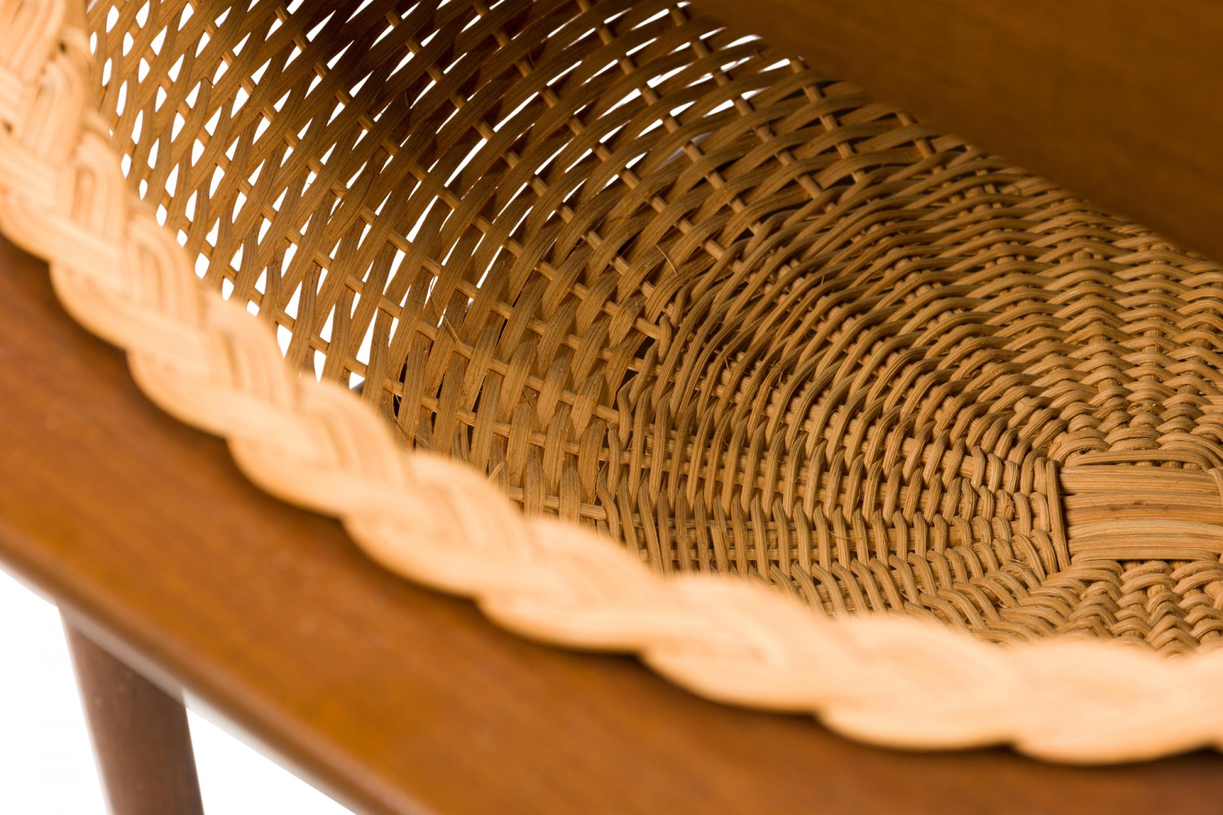 Hans Wegner for Andreas Tuck Teak Wood Drop Leaf Woven Basket Sewing Table For Sale 4