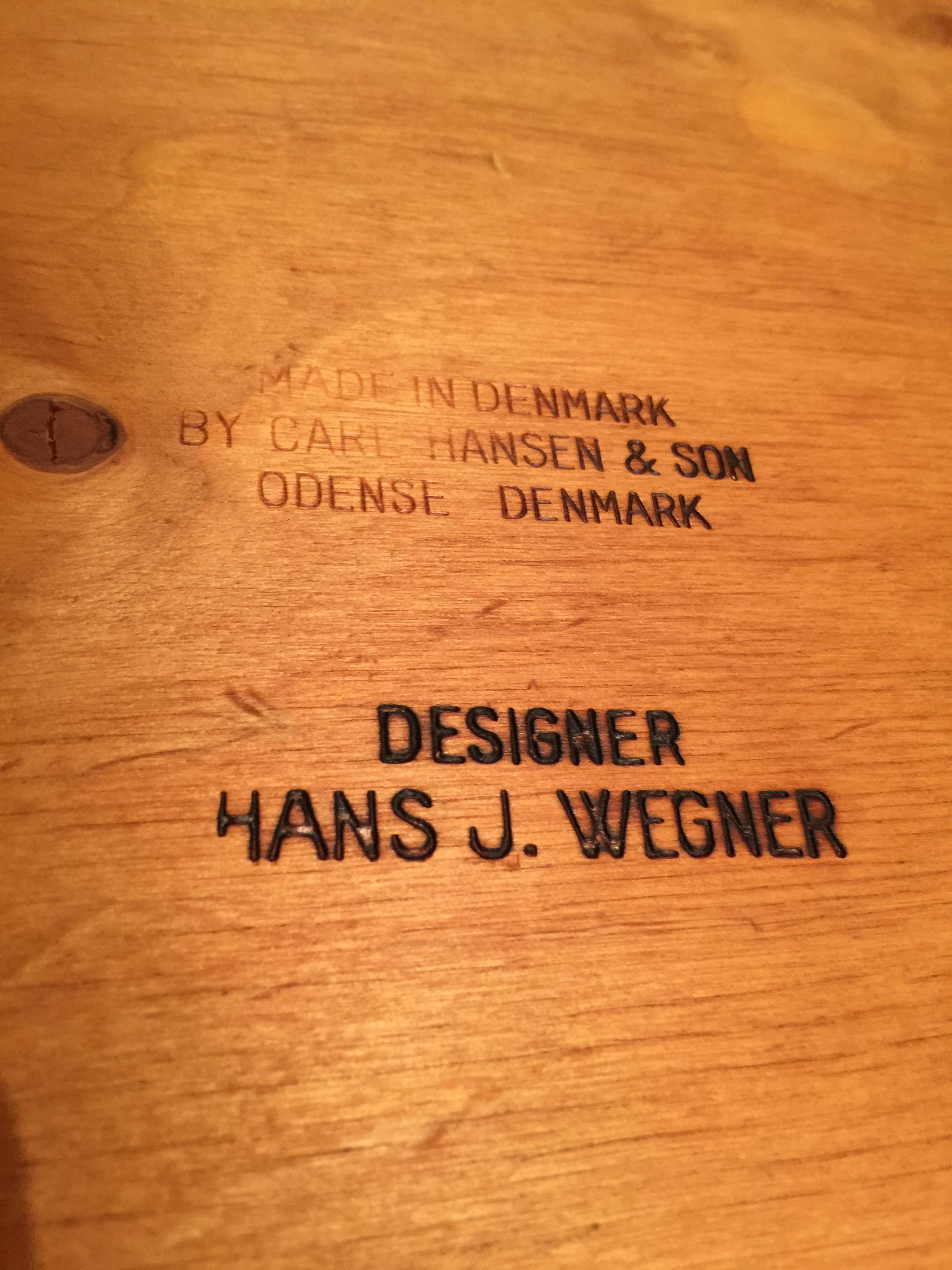 Hans Wegner for Carl Hansen and Son CH35 Armchair In Good Condition In Brooklyn, NY