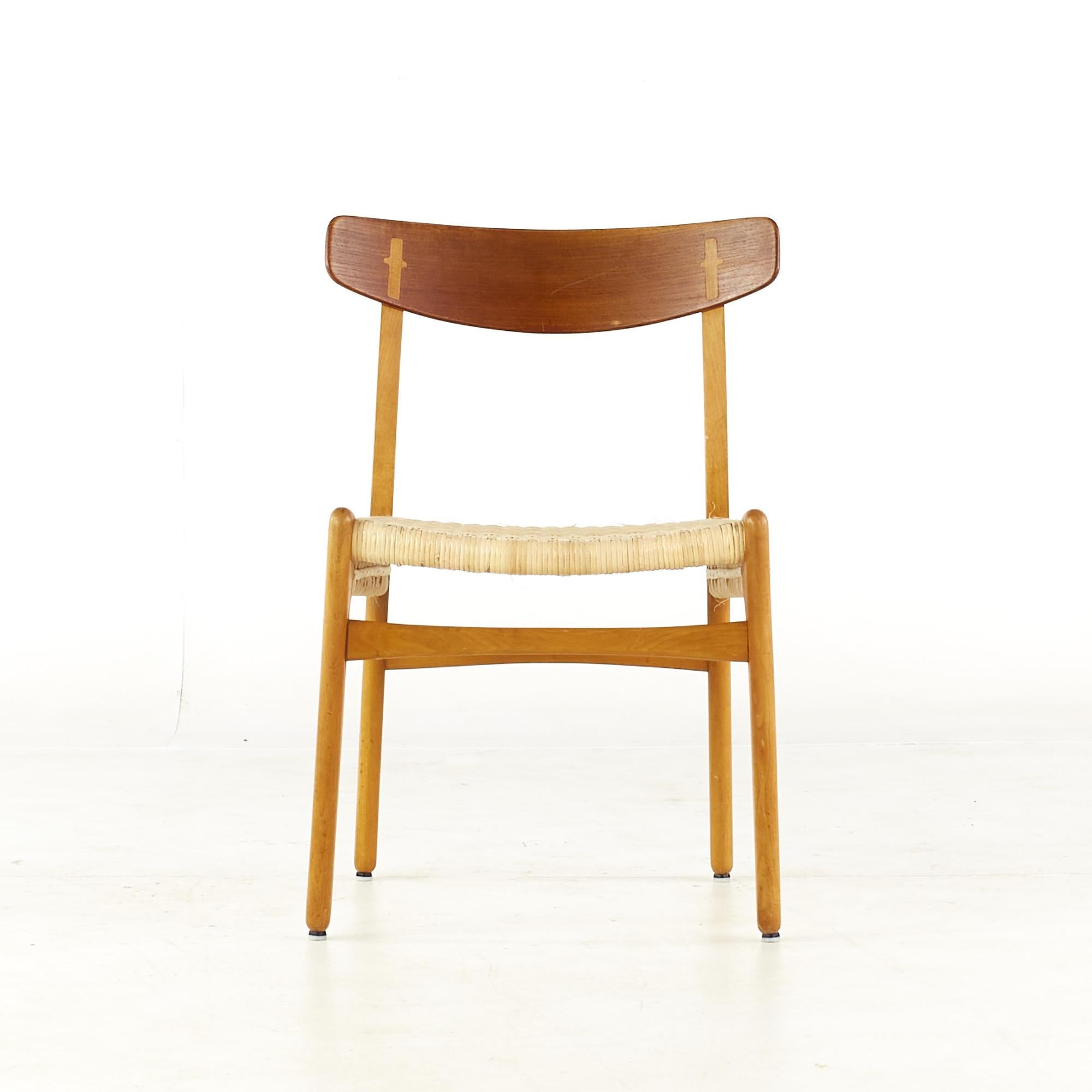 Hans Wegner for Carl Hansen and Son Midcentury Teak CH23 Dining Chairs, Pair In Good Condition For Sale In Countryside, IL