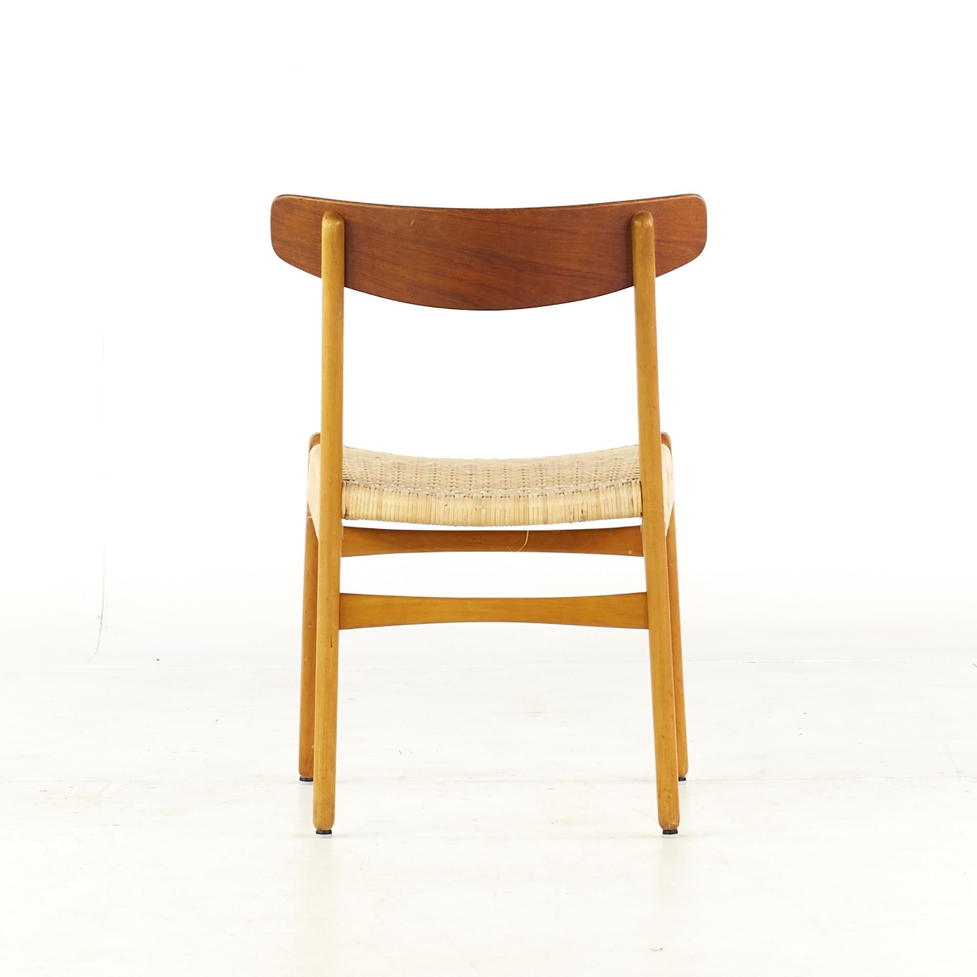 Hans Wegner for Carl Hansen and Son Midcentury Teak CH23 Dining Chairs, Pair For Sale 1