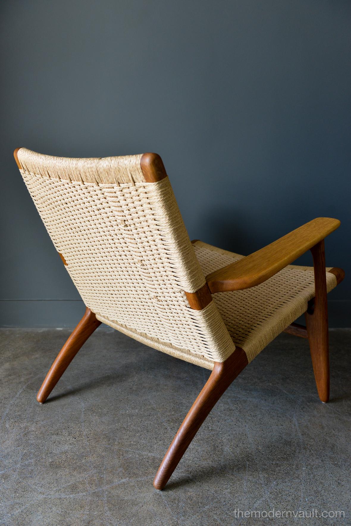 Scandinavian Modern Hans Wegner for Carl Hansen & Son CH 25 Lounge Chair, circa 1950