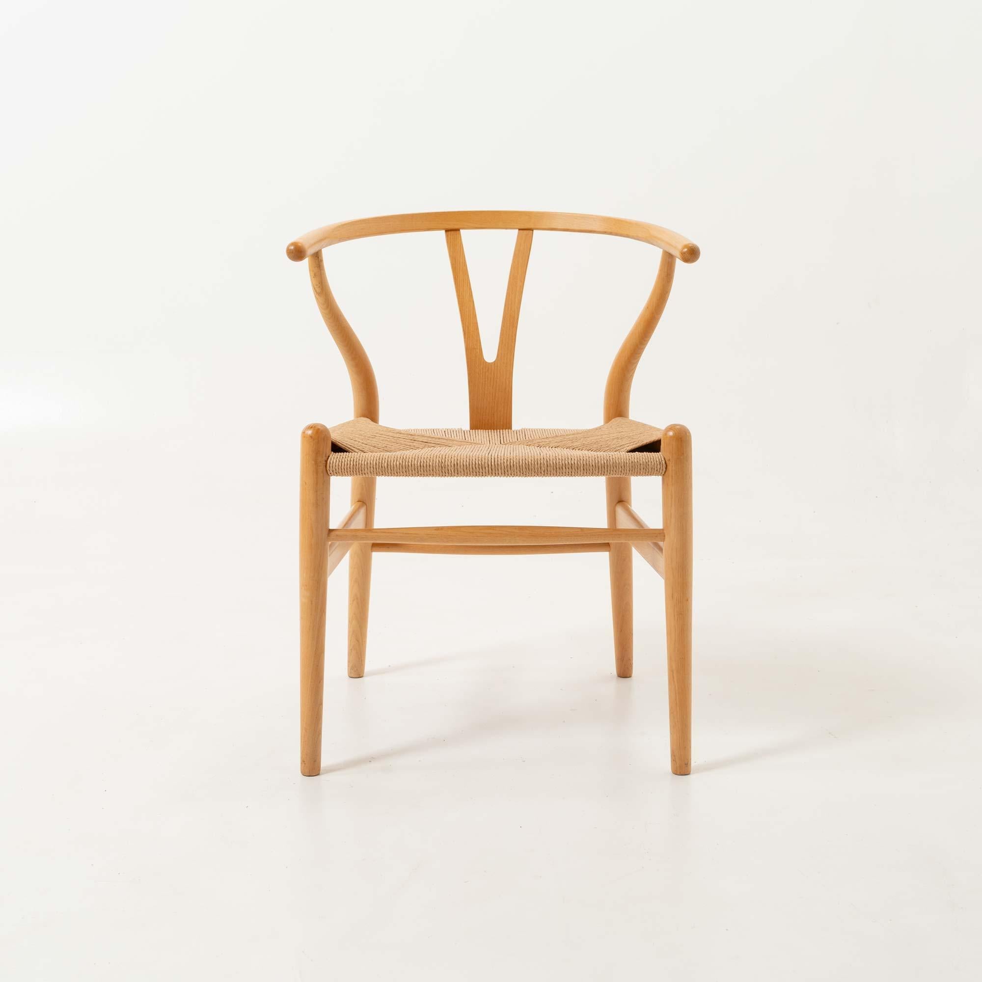 Hans Wegner für Carl Hansen & Sohn Wishbone-Stühle, 6er-Set aus Eiche und Papierkordel im Angebot 1