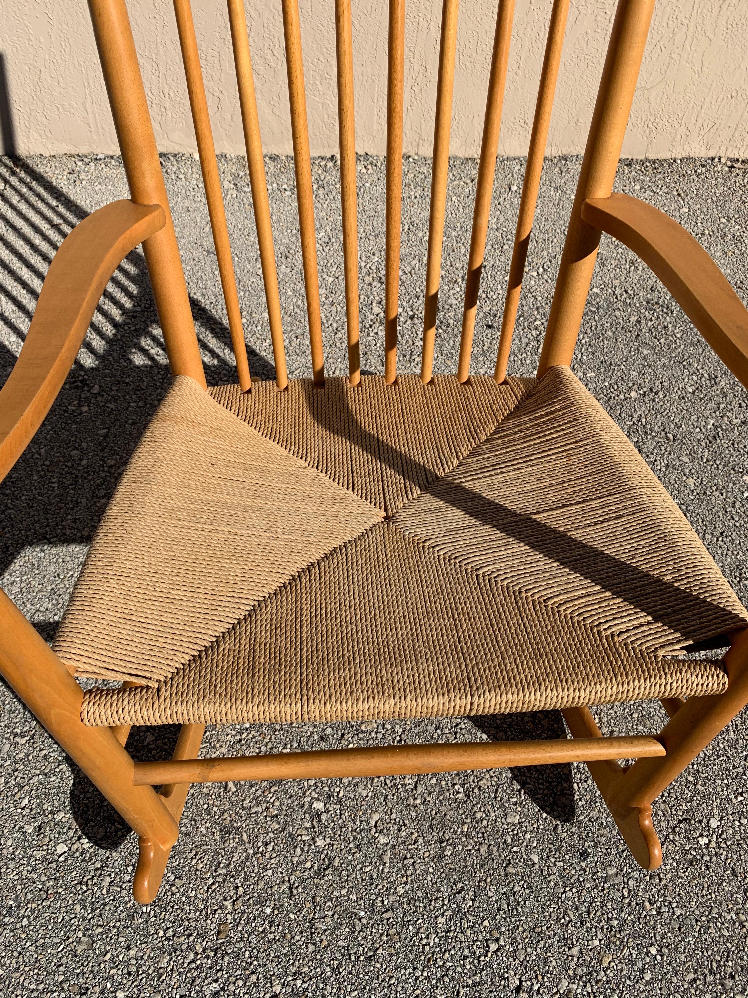 20th Century Hans Wegner for FDB Mobler J16 Rocking Chair in Beech Wood and Danish Cord