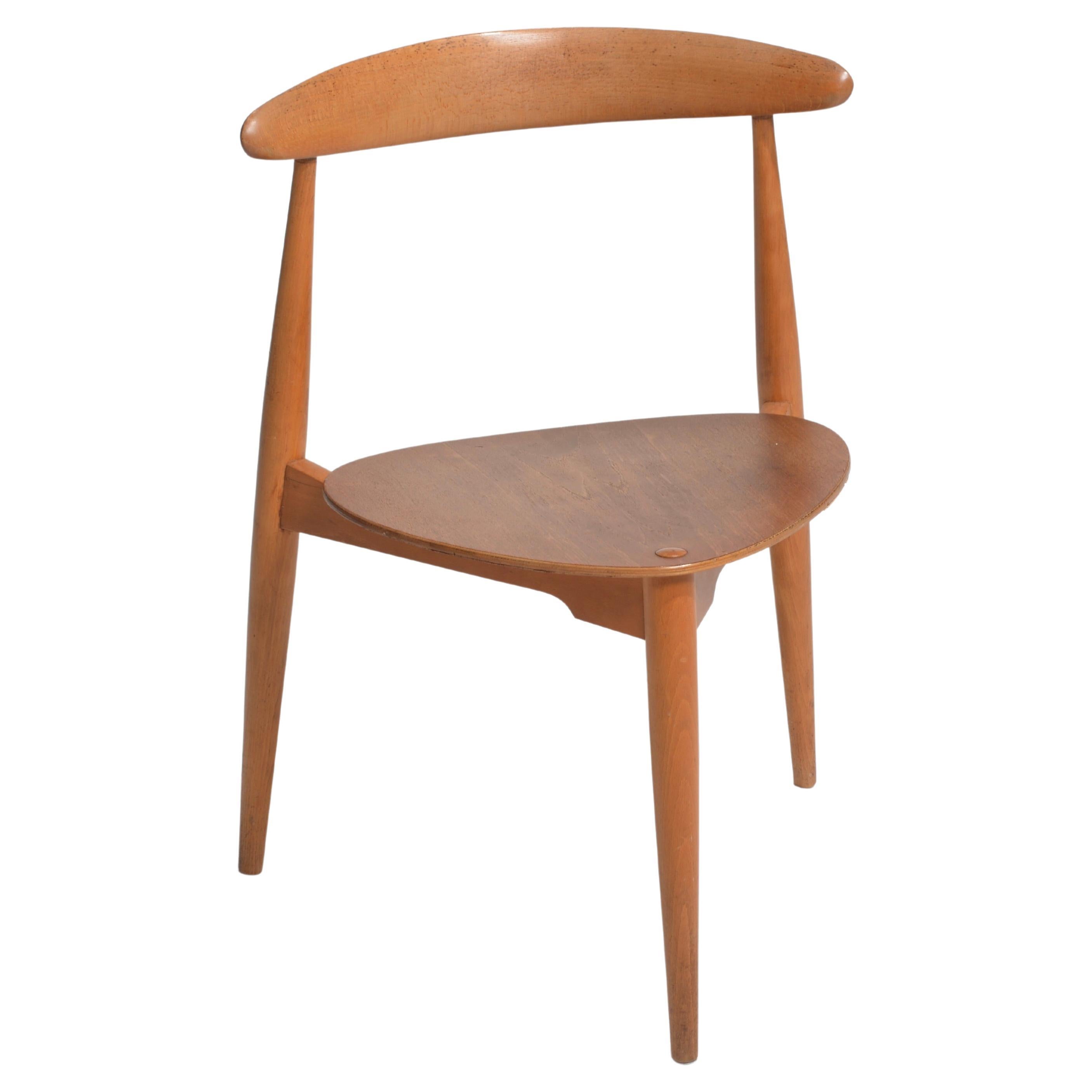Hans Wegner für Fritz Hansen FH 4103 Heart Dining Set im Zustand „Hervorragend“ im Angebot in Los Angeles, CA