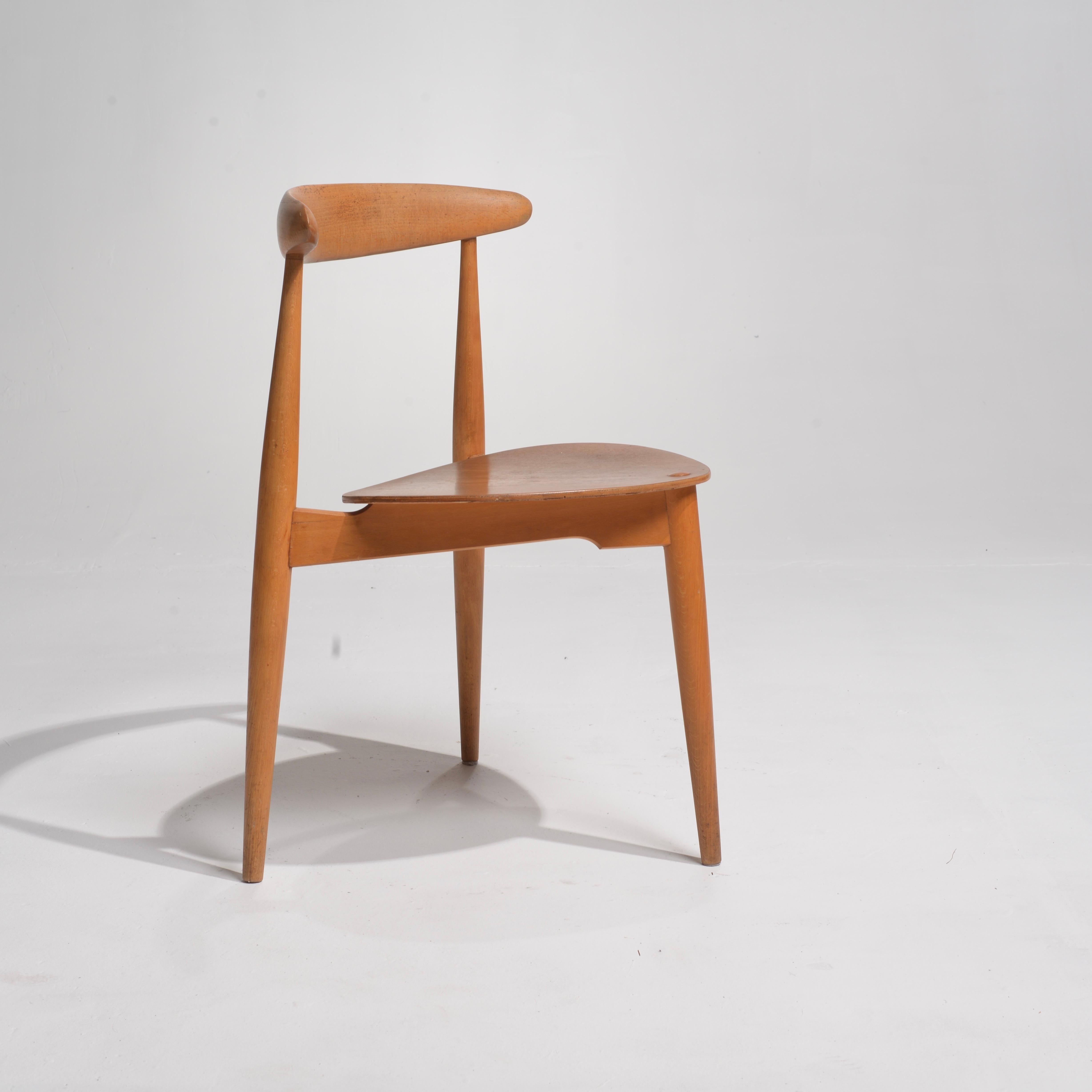 Hans Wegner für Fritz Hansen FH 4103 Heart Dining Set im Angebot 2