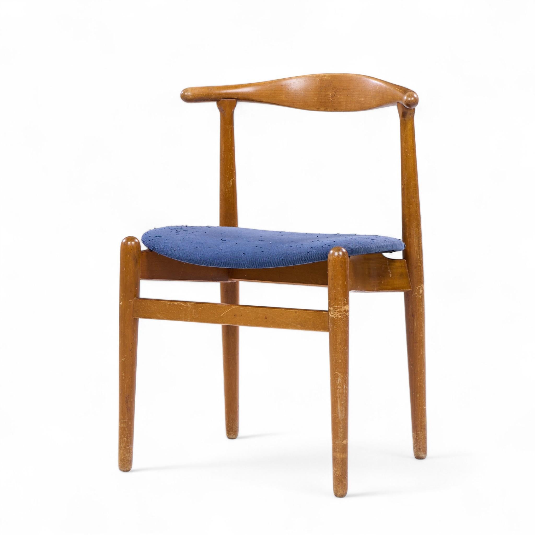 Hans Wegner for Fritz Hansen Model 708 Danish Teak Dining Chairs - Pair (20. Jahrhundert) im Angebot