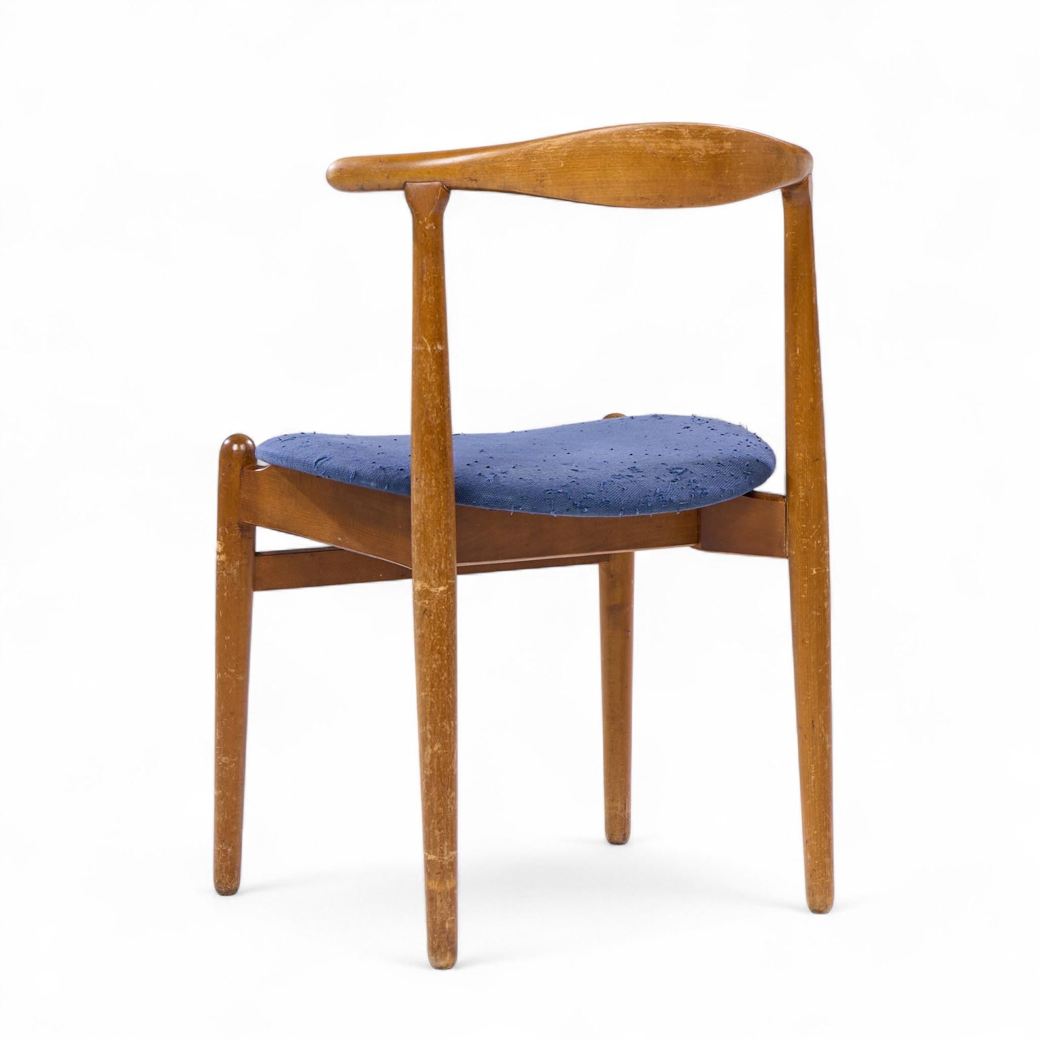 Hans Wegner for Fritz Hansen Model 708 Danish Teak Dining Chairs - Pair im Angebot 1