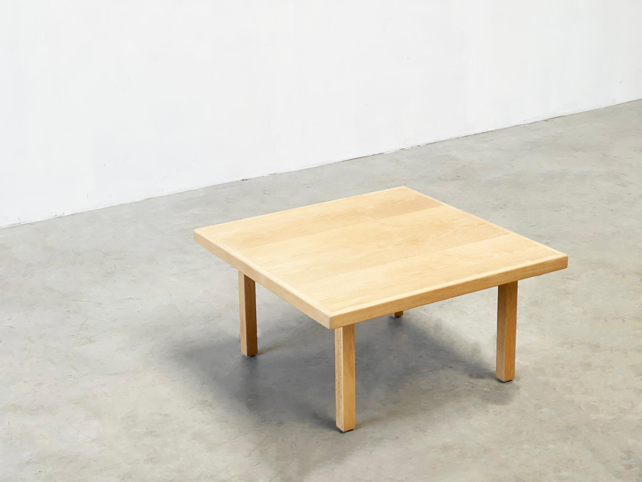 Late 20th Century Hans Wegner for Getama coffee table For Sale